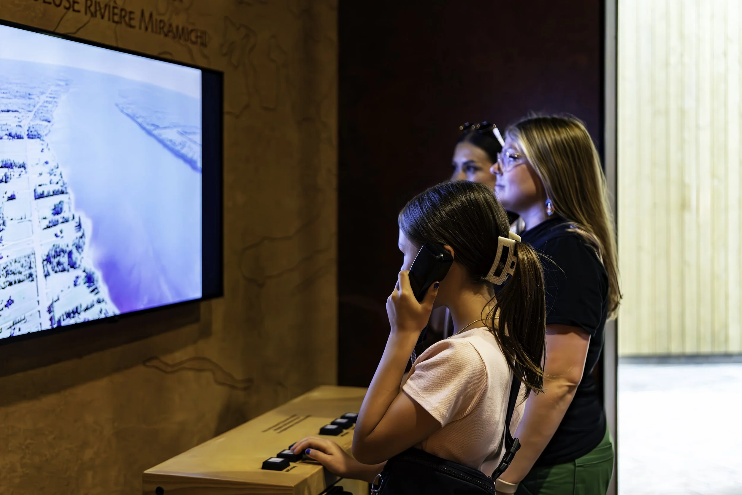 Exhibition 046 copy.jpg