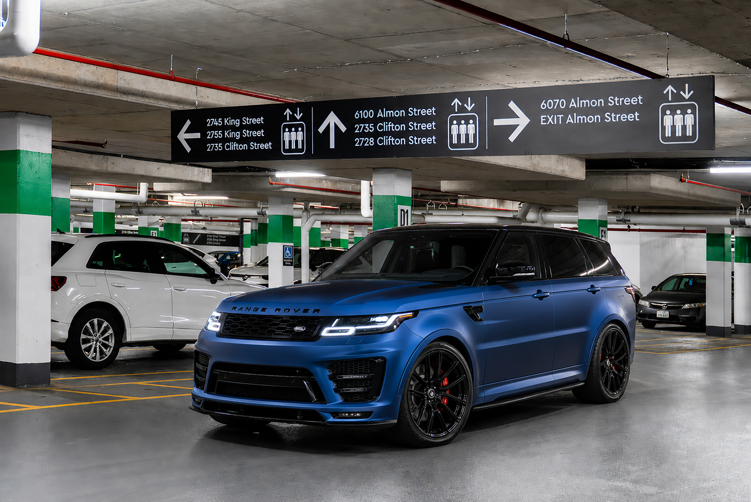 Range Rover.png