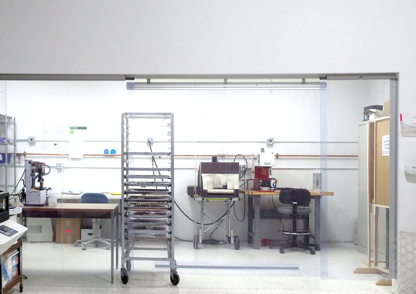 clean room 3.jpg