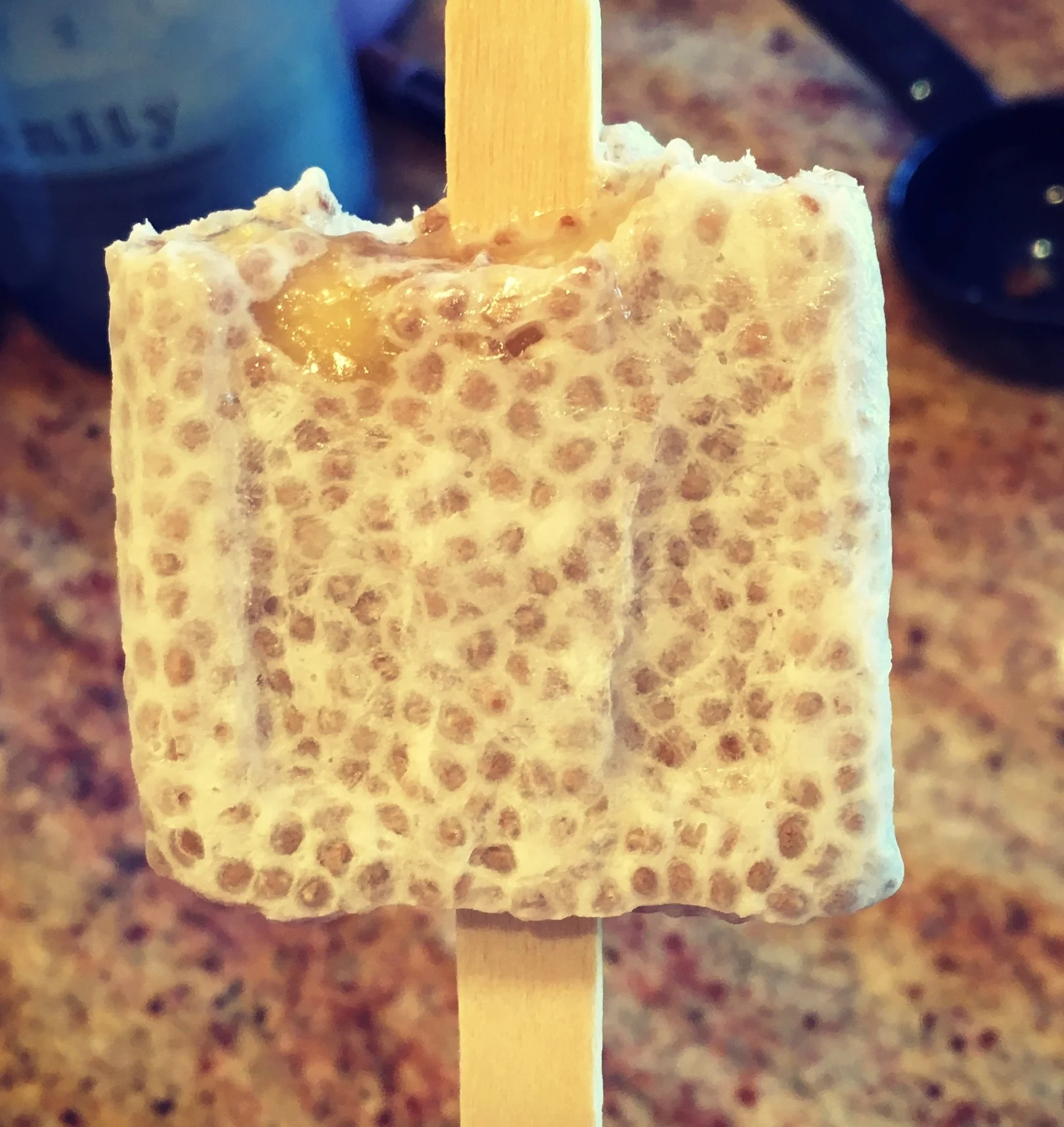 Frozen Banana Chia-pop