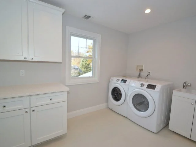 second floor laundry center.JPG