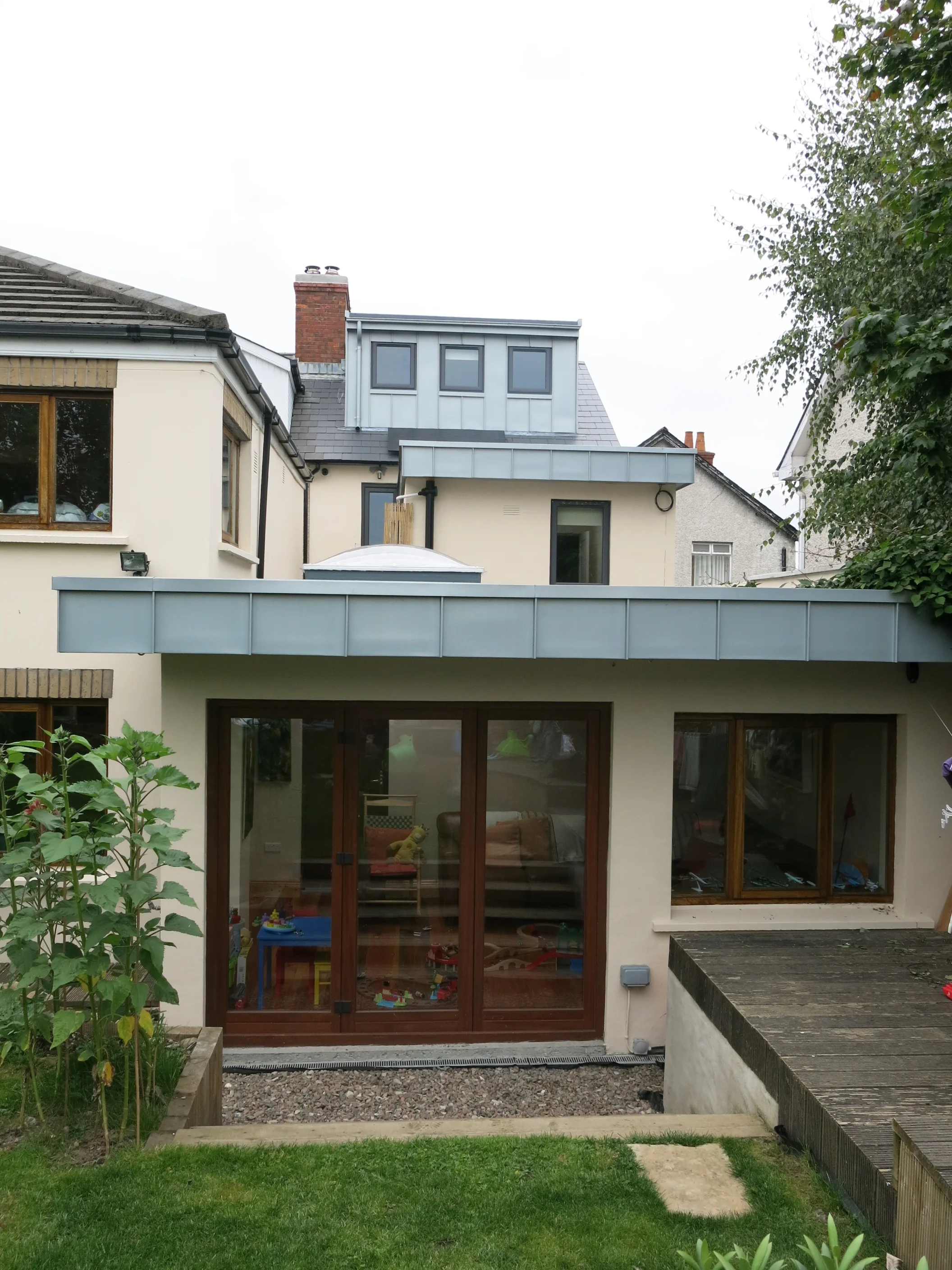 14 Cambridge Ave.JPG