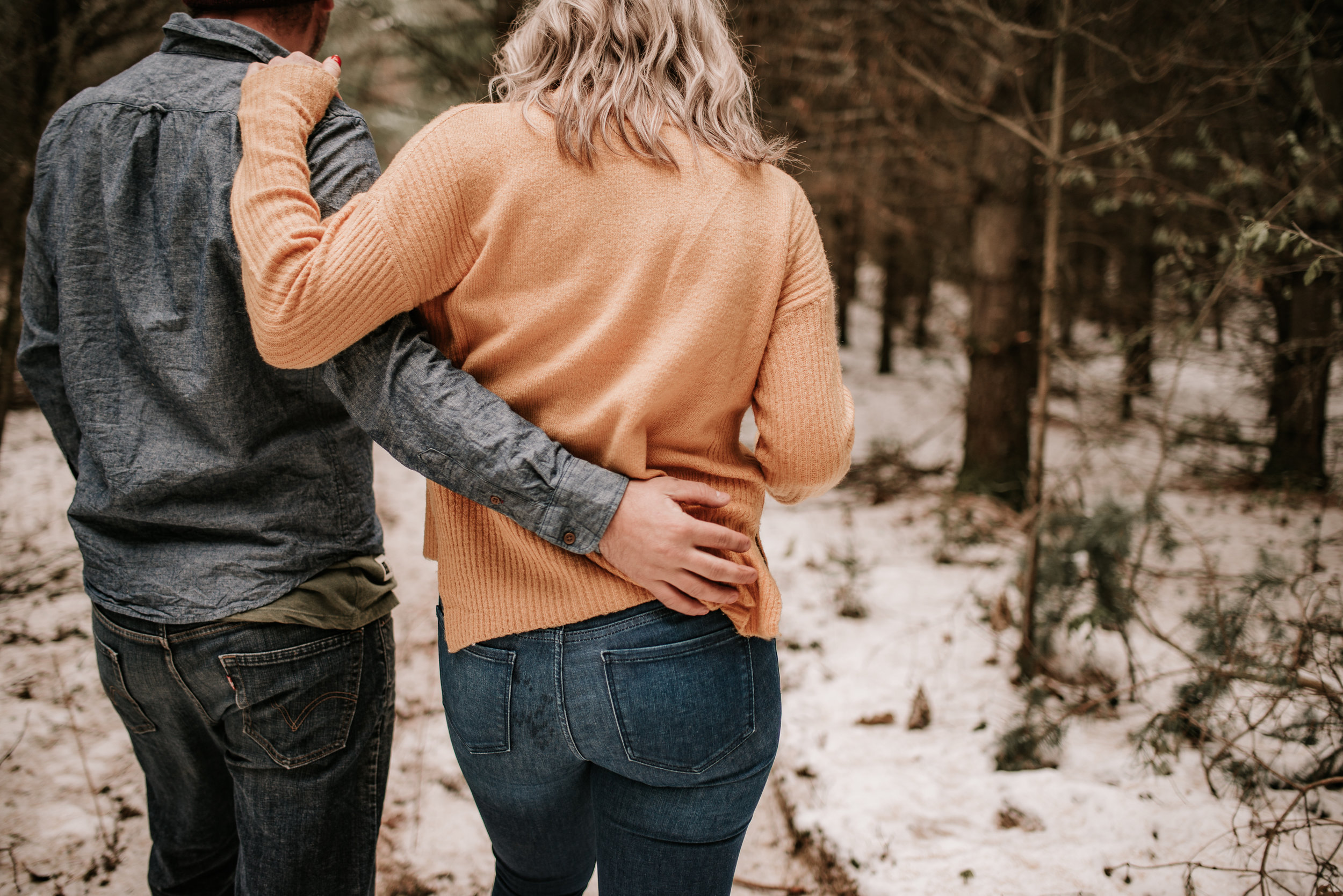 Snowy_engagement_session-61.jpg