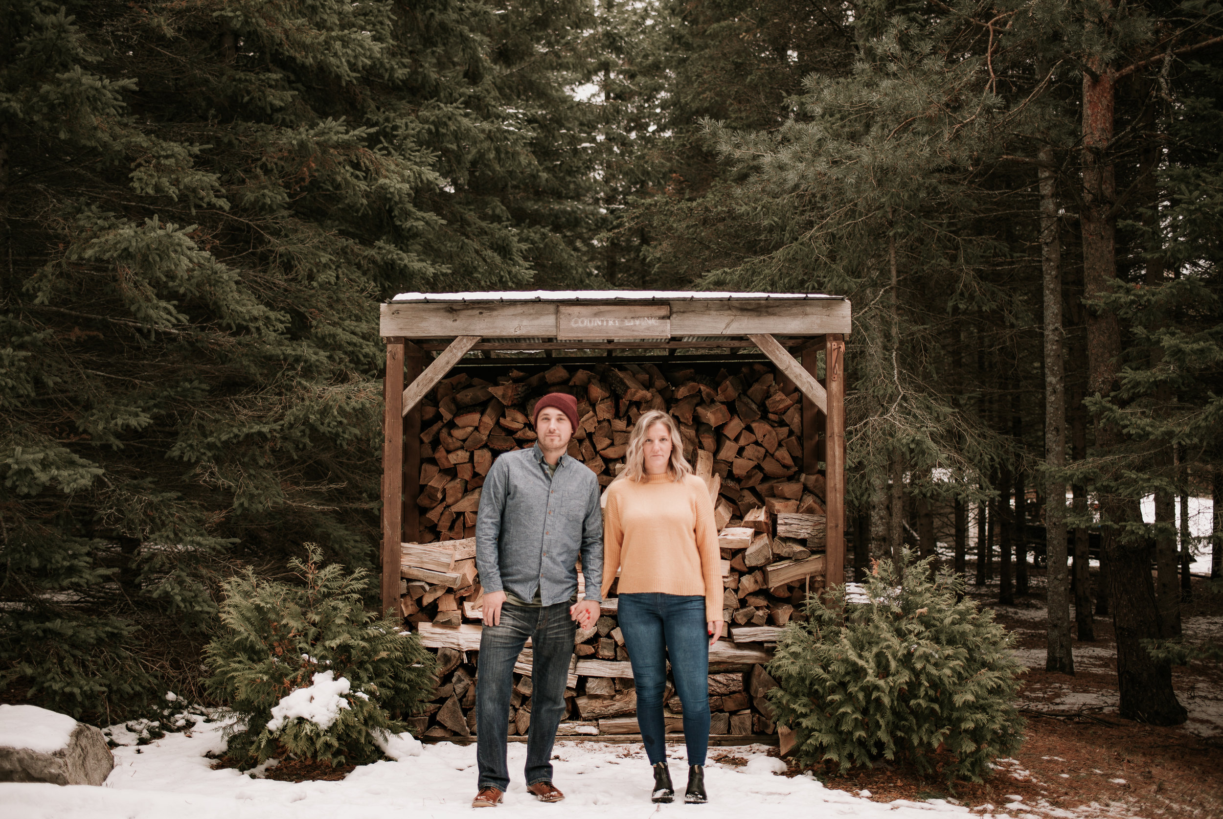 Snowy_engagement_session-73.jpg