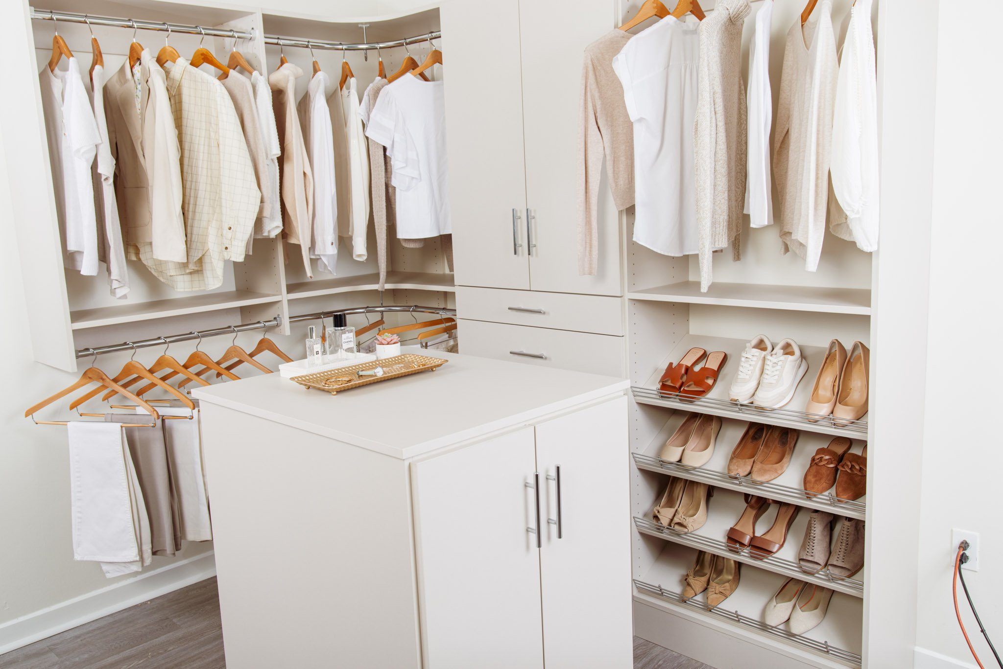 Classica_Truffle_Bedroom(Low-Res)-08.jpg