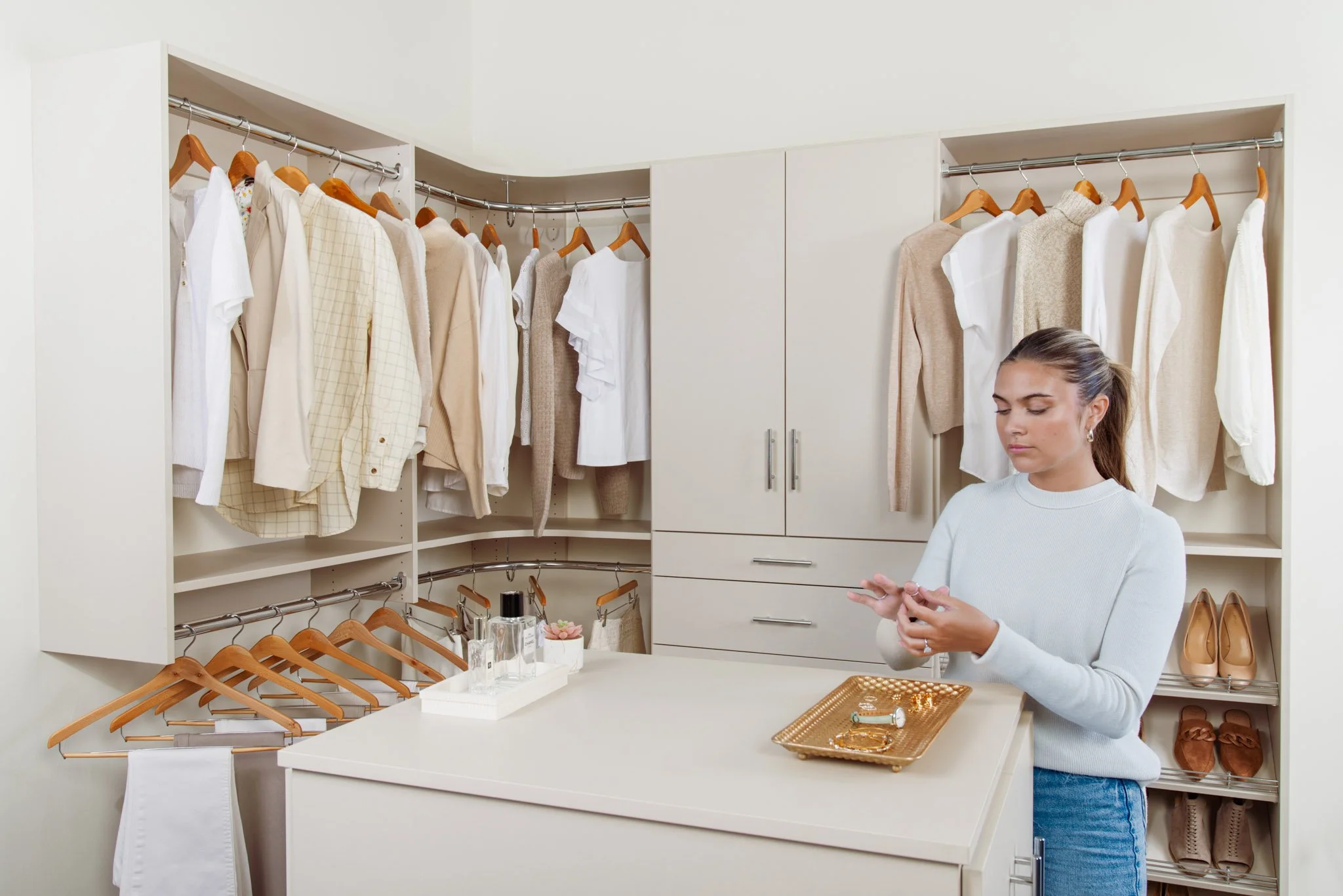 Classica_Truffle_Bedroom(Low-Res)-11.jpg