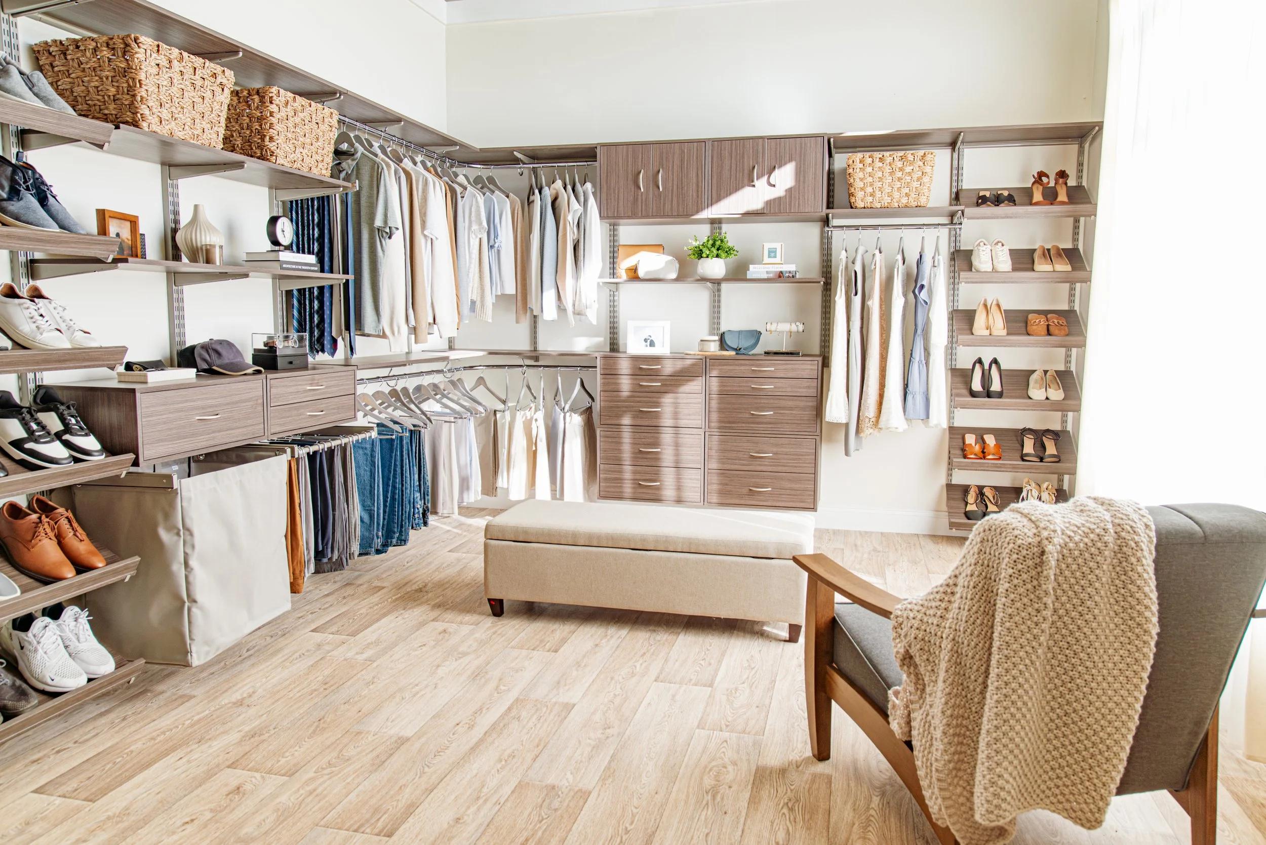 freedomRail_Bedroom_DriftwoodLive(Low Res)-04.jpg