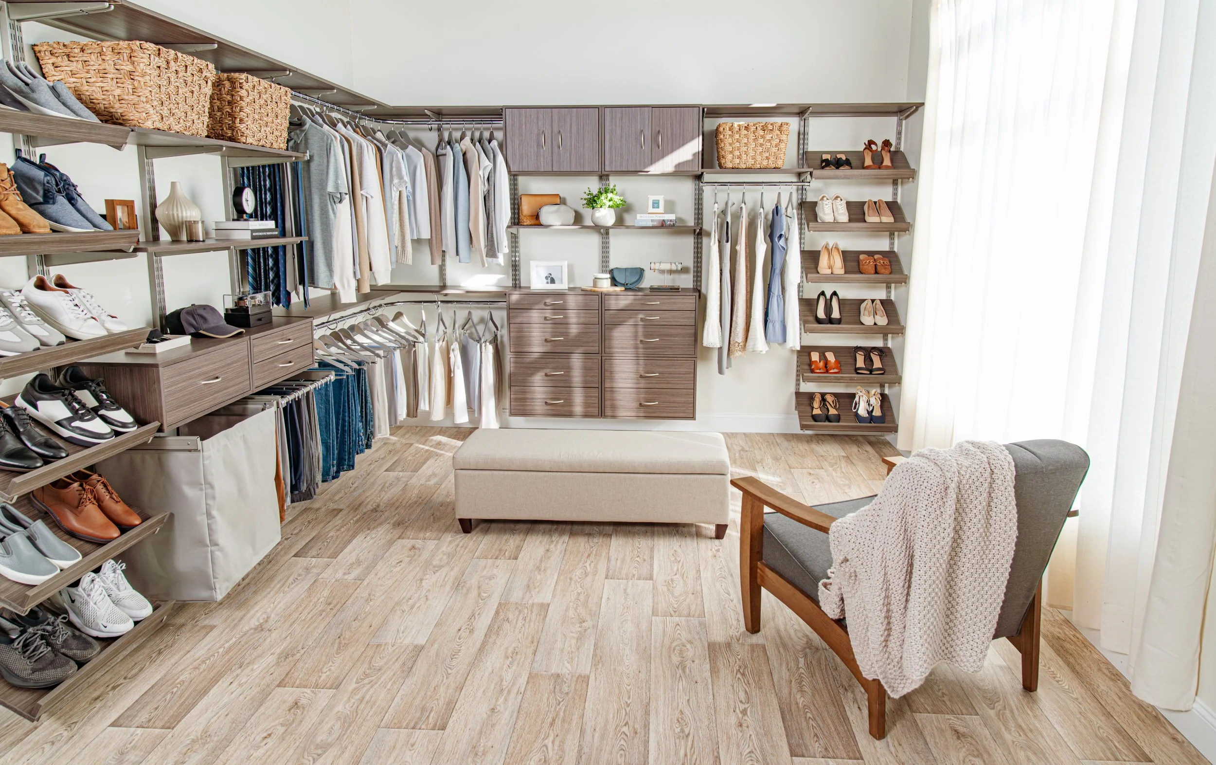freedomRail_Bedroom_DriftwoodLive(Low Res)-05.jpg