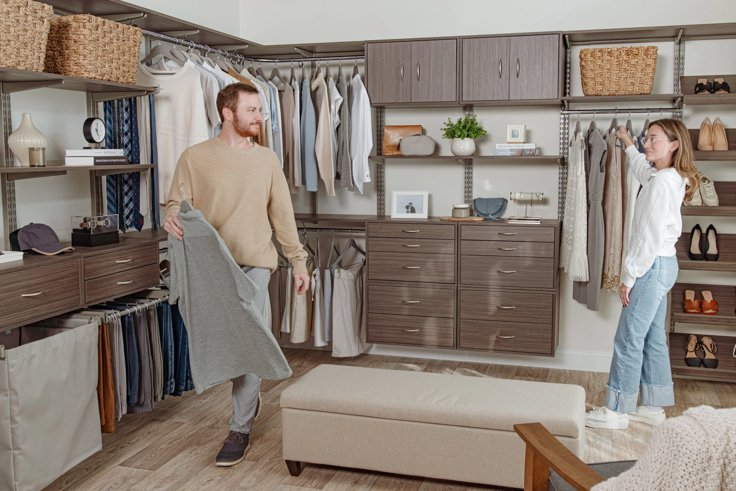 freedomRail_Bedroom_DriftwoodLive(Low Res)-19.jpg