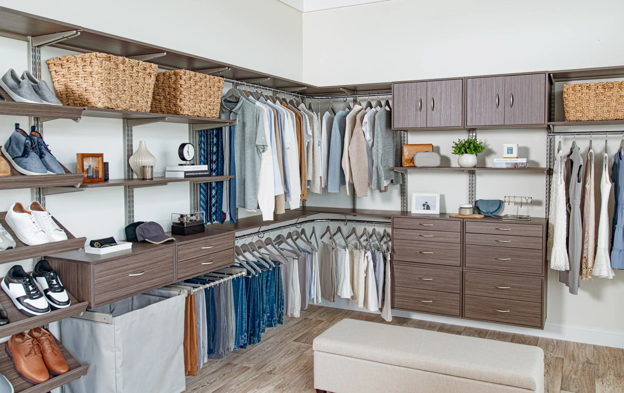 freedomRail_Bedroom_DriftwoodLive(Low-Res)-27.jpg