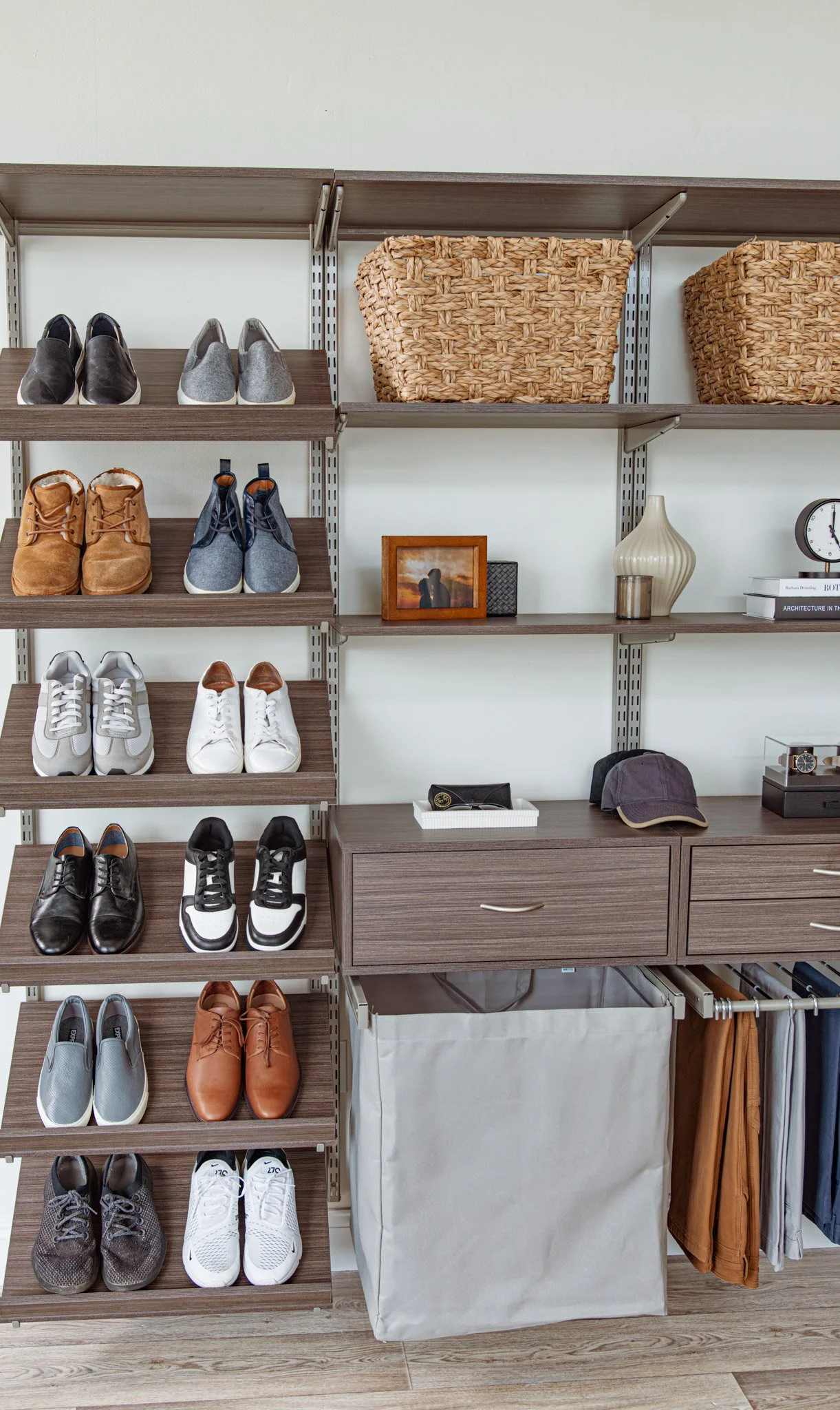 freedomRail_Bedroom_DriftwoodLive(Low-Res)-31.jpg