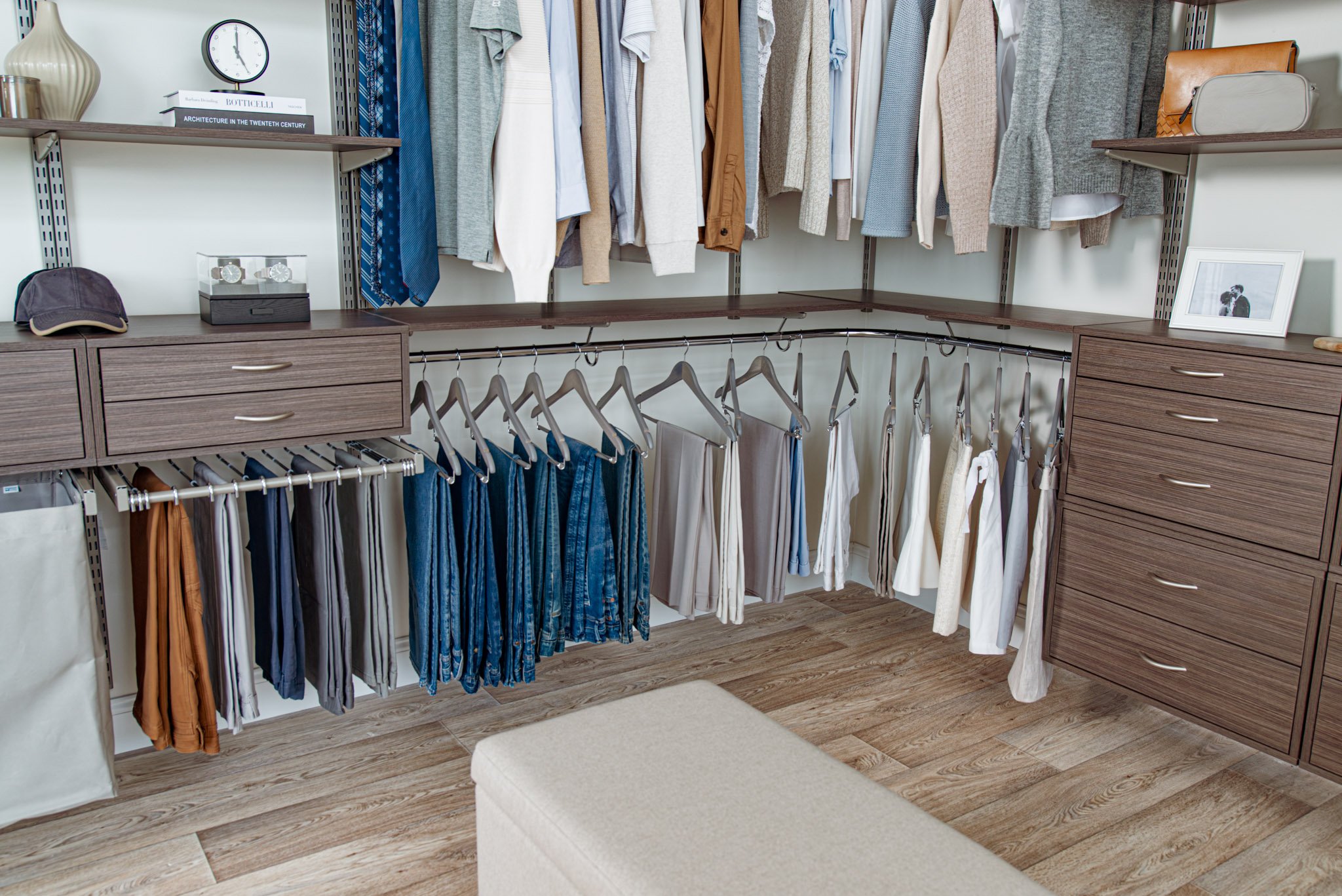 freedomRail_Bedroom_DriftwoodLive(Low-Res)-38.jpg