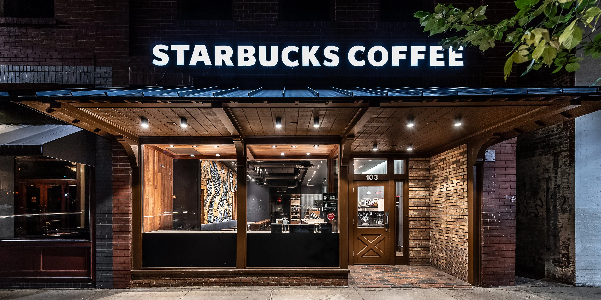 Starbucks, Chapel Hill, North Carolina — Ola Volo