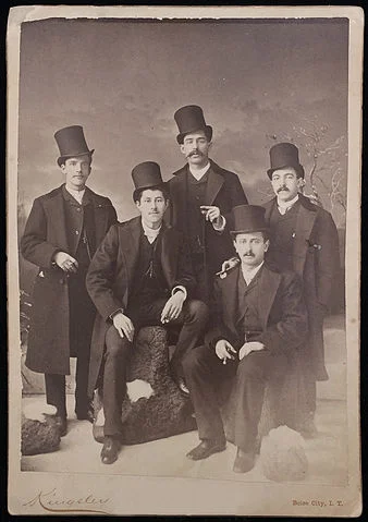 Photograph--Cabinet-Card--Men--Beaver--Hats.jpg