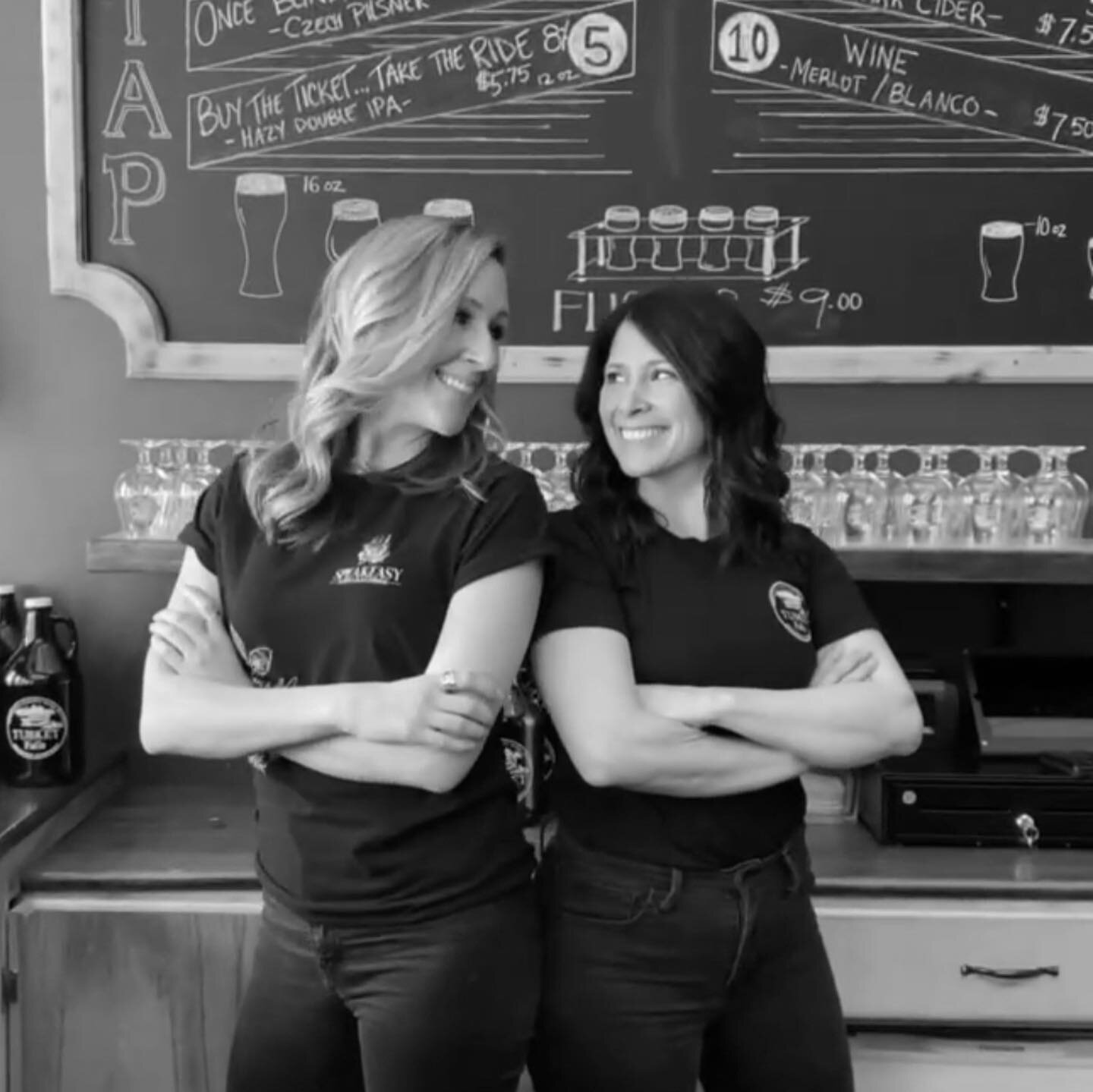 Well guys! These two #womeninbusiness , and these two #smallbusinesses survived another lockdown 😃 We are very excited to be serving you all again! @tusketfallsbrewing is once again open to indoor and outdoor dining, and @speakeasysc1933 has fully r