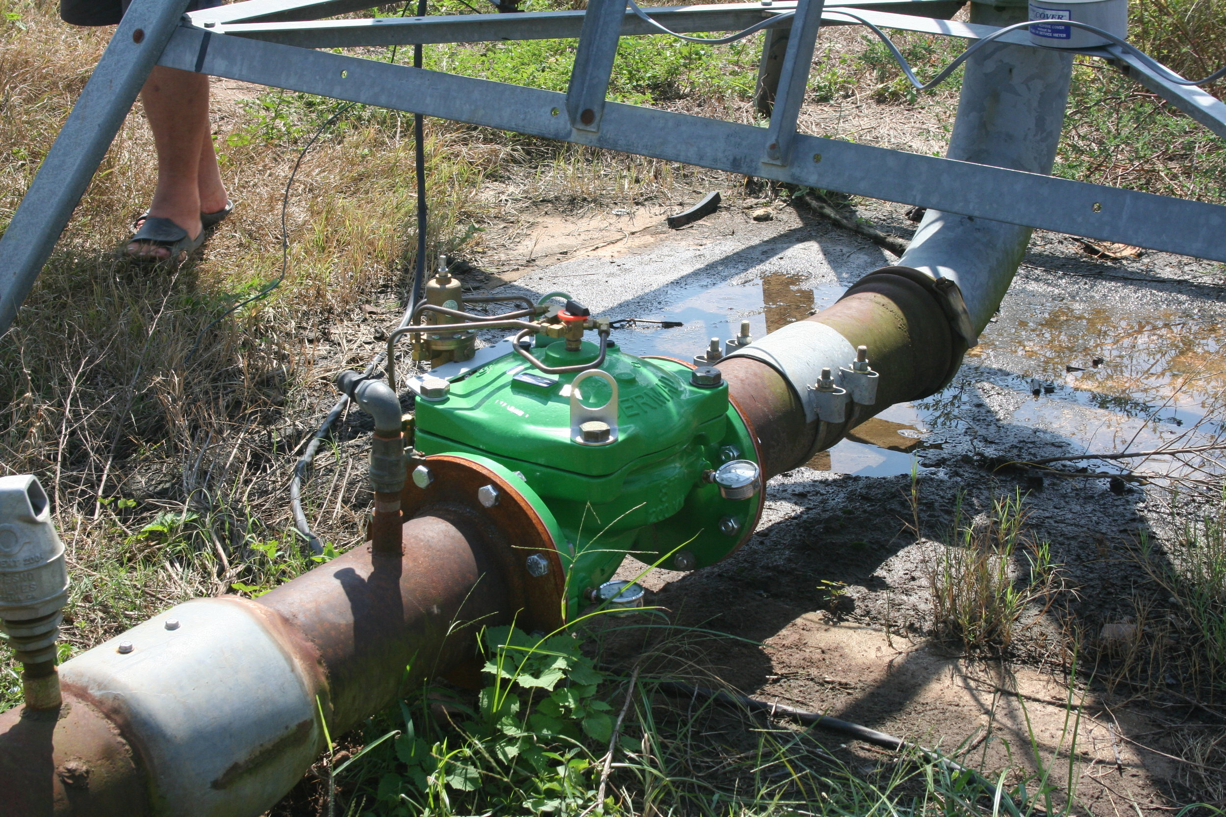 pressure-regulating-valve_10837908053_o.jpg