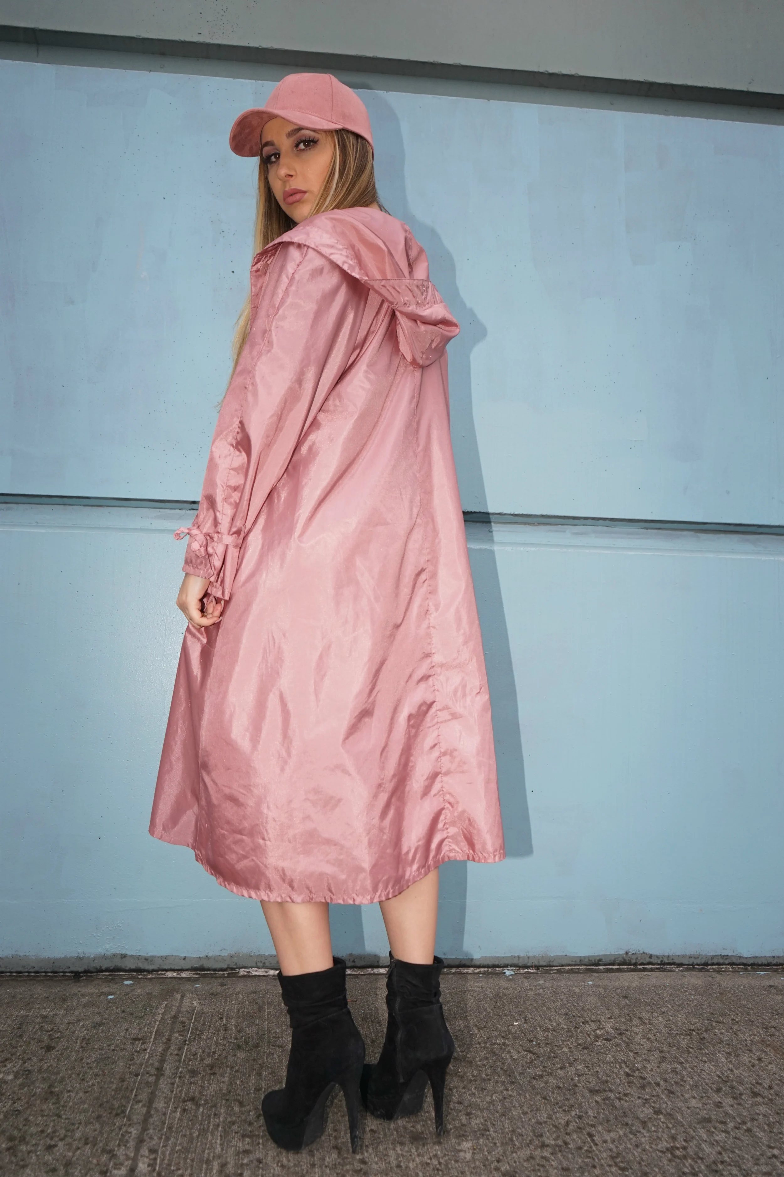pink_raincoat_tee.jpg