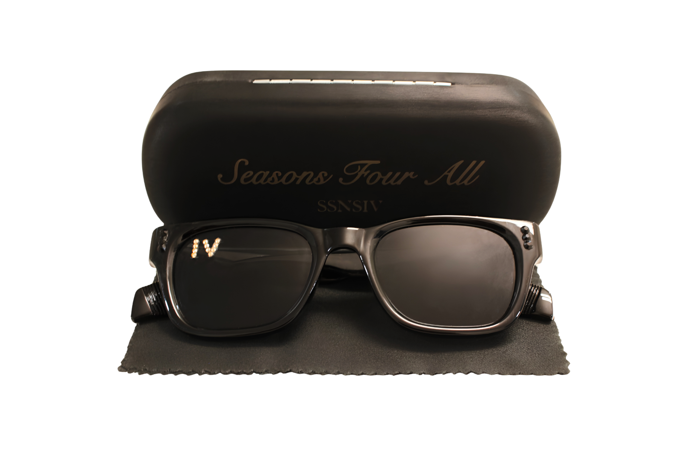 AI+All+Black+Lens+%3A+Iviators+.png