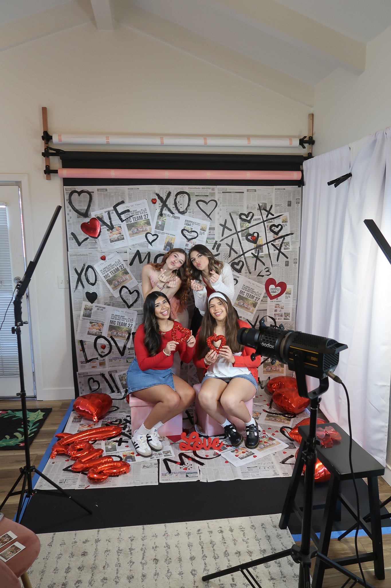 Behind the scenes look at the senior model team's Valentines photoshoot