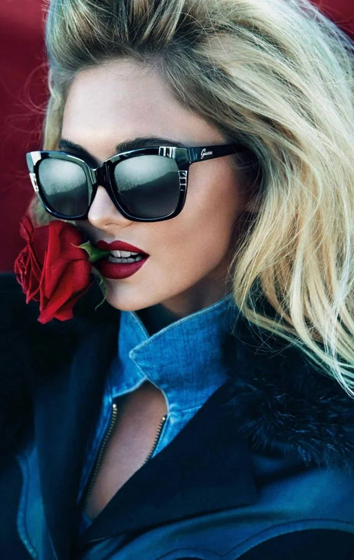 KimNabozny_Guess_Accessories_07.jpg
