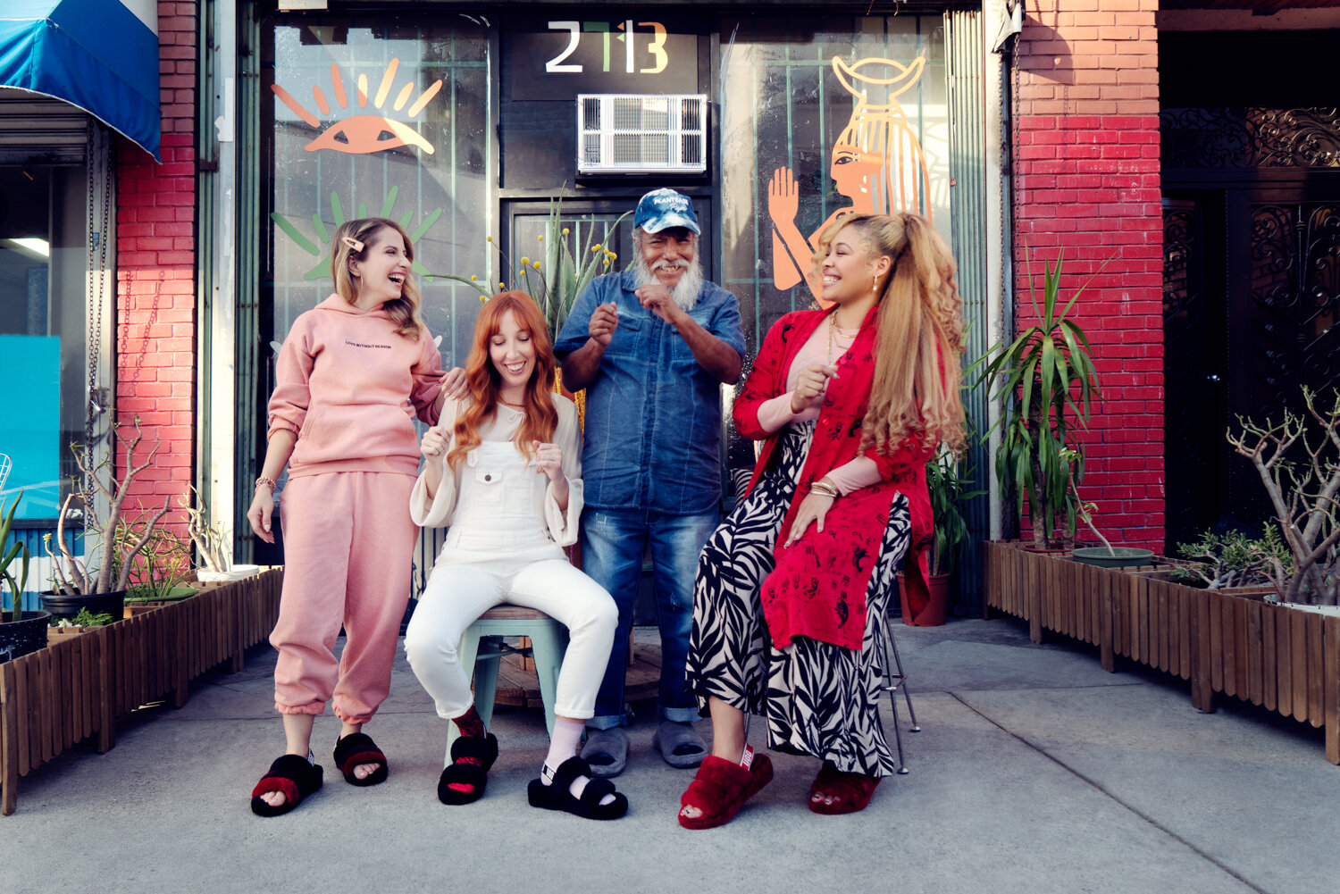 KimNaboznyProductions_UGG_Holiday2020_04.jpg