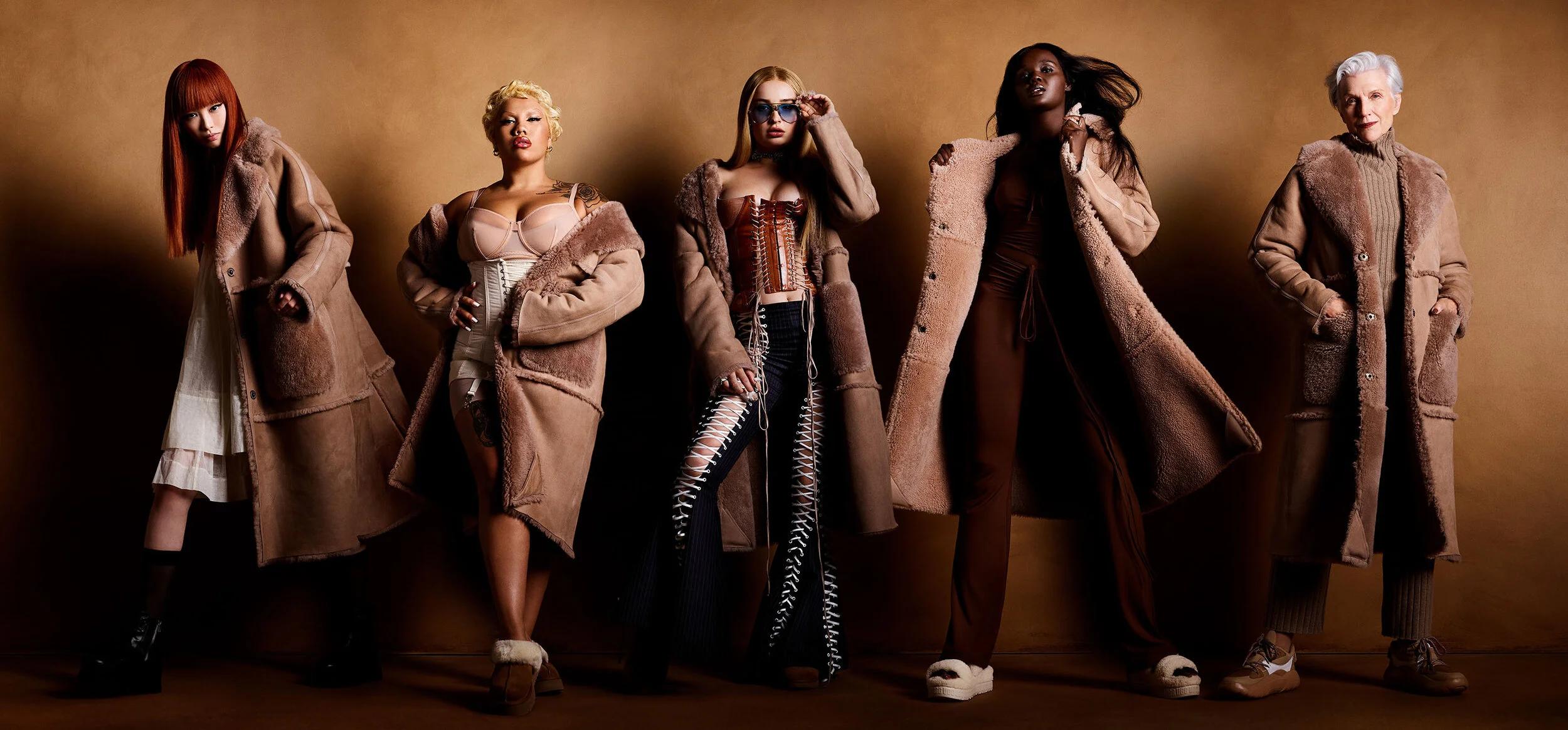 KimNabozny_UGG_AW21-W-TWINFACE.jpg