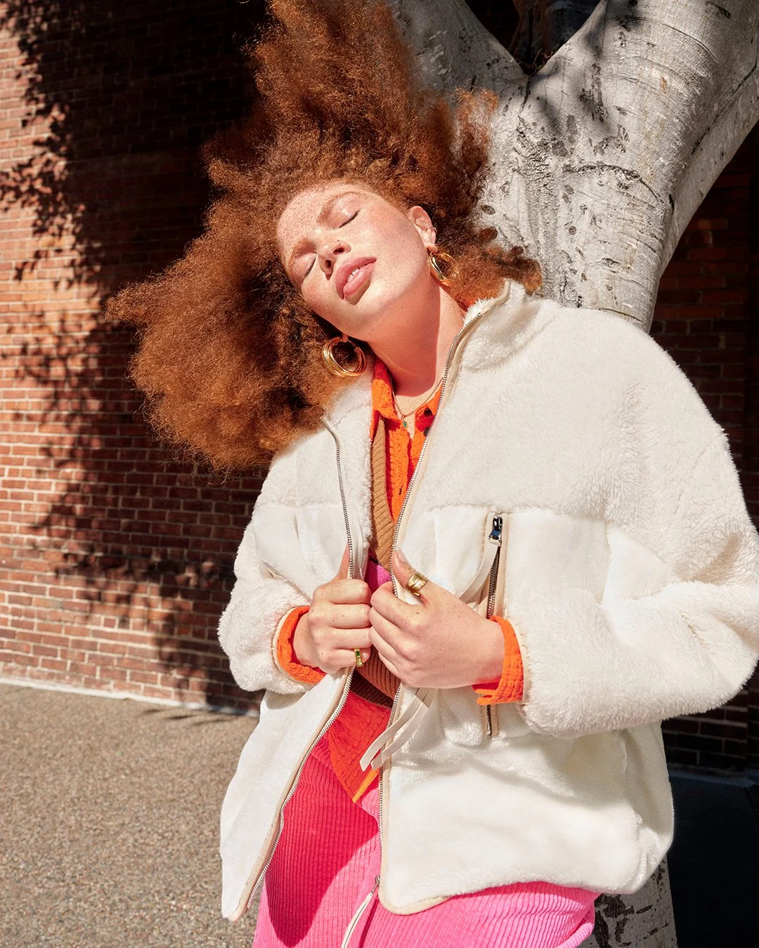 AW22-W-ALEXIS-MARLENE-SHERPA-JACKET-ll-1134993-CRM-AC_0070_C_4x5.jpg