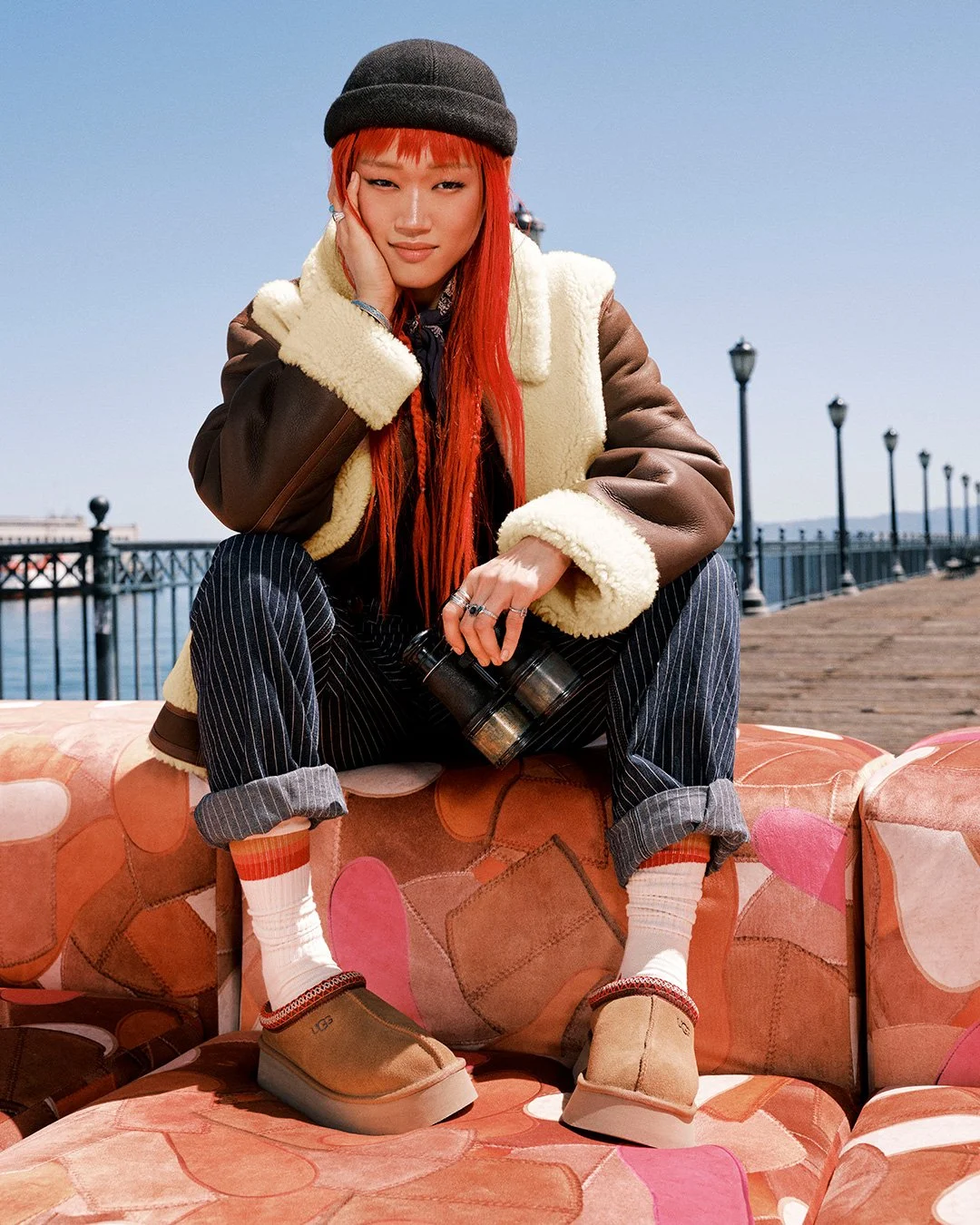 AW22-W-KIDDY-TAZZ-1122553-CHE-M-KAZ-SHEEPSKIN-JACKET-1121396-DKCT-W-NOEL-3-STRIPE-CREW-SOCK-1103837-DSM-FL_0095_B_4x5.jpg