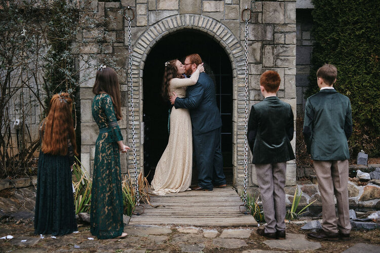 This Couple Celebrated a Harry Potter-Themed Wedding -- And It Was Magical!