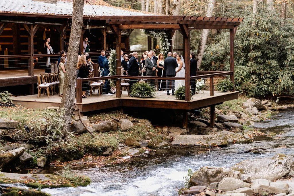 Cherokee Mountain Cabin exterior in Blue Ridge Georgia, a rustic log cabin mountain wedding venue photographed by Appalachian Wedding Photography