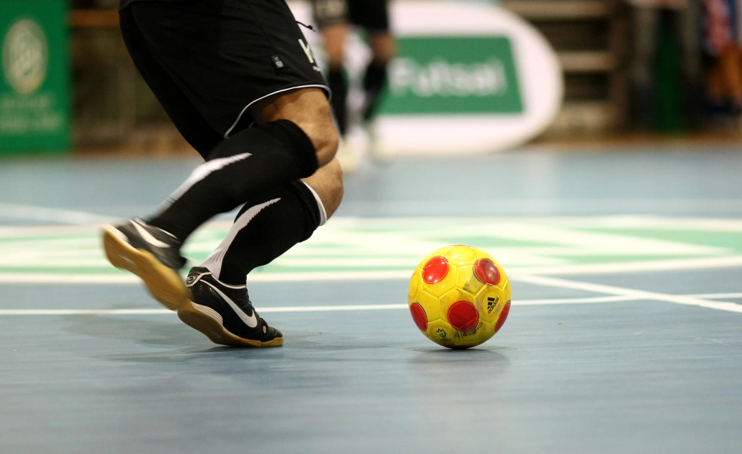 futsal-player.jpg