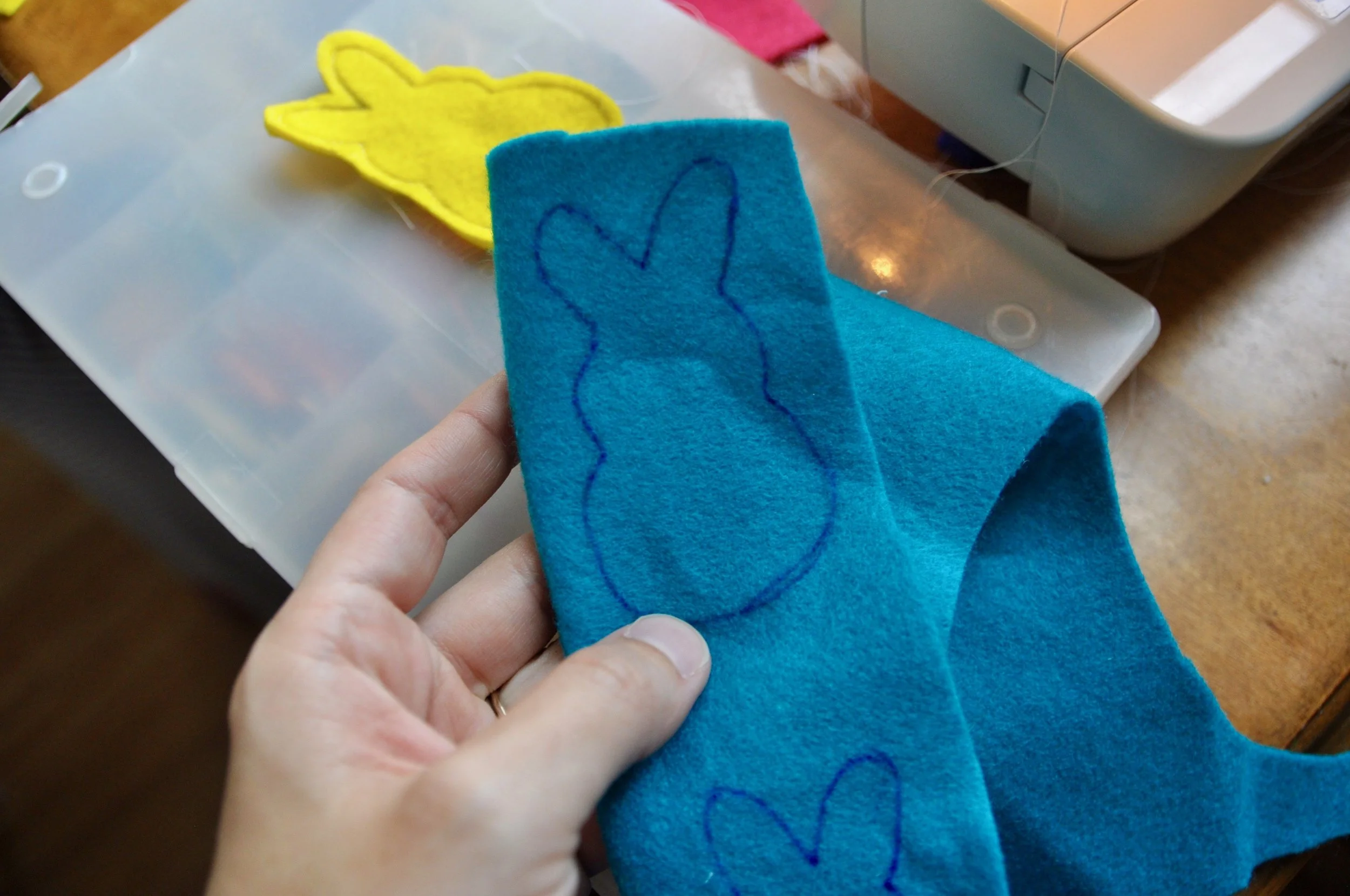 felt peeps, free pattern