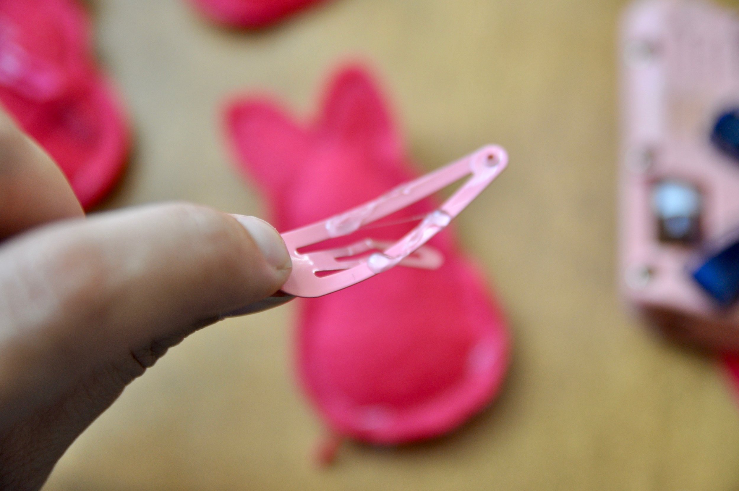 felt Peeps hair clip tutorial