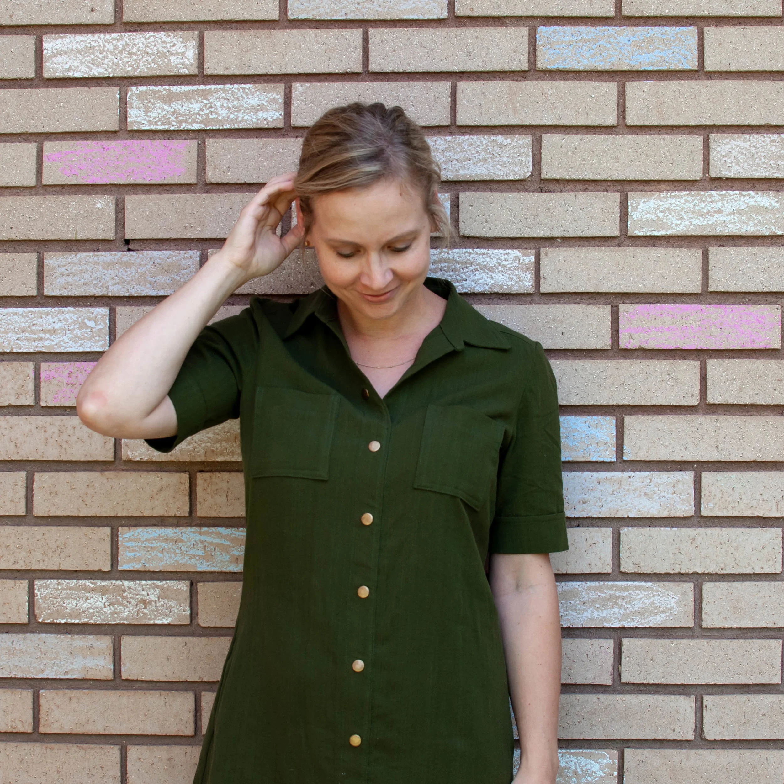 Green shirt dress, Simplicity 8104 || Pin Cut Sew Studio #diyfashion #shirtdress #simplicitypatterns
