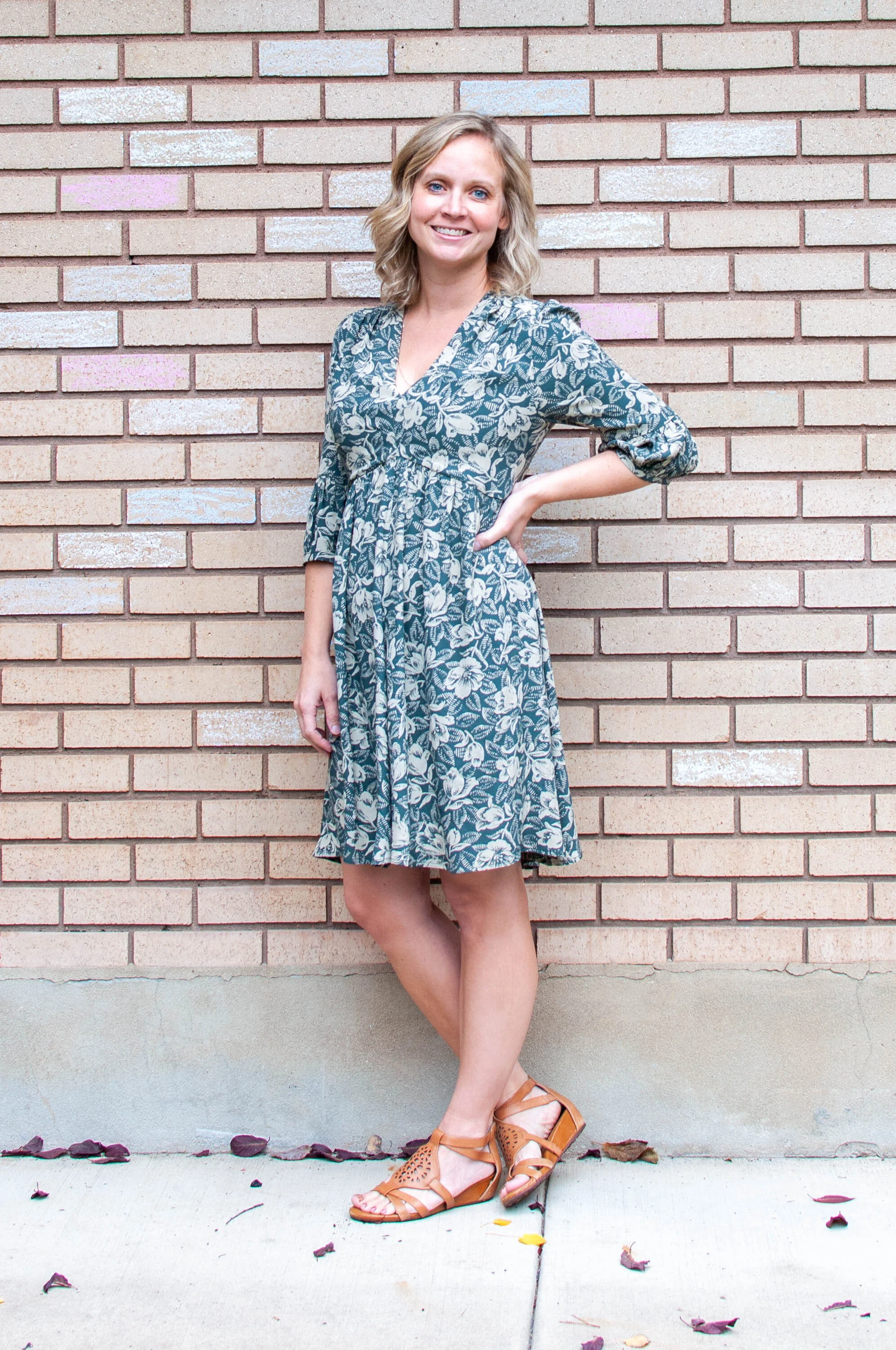 The Pleiades II Dress sewing pattern by French Poetry patterns. This pattern is perfect! I love the lantern sleeves and I learned a new technique for a gape free neckline! || PIn, Cut Sew Studio #frenchpoetrypatterns #howtosewadress #dress #sewing #diyfashion