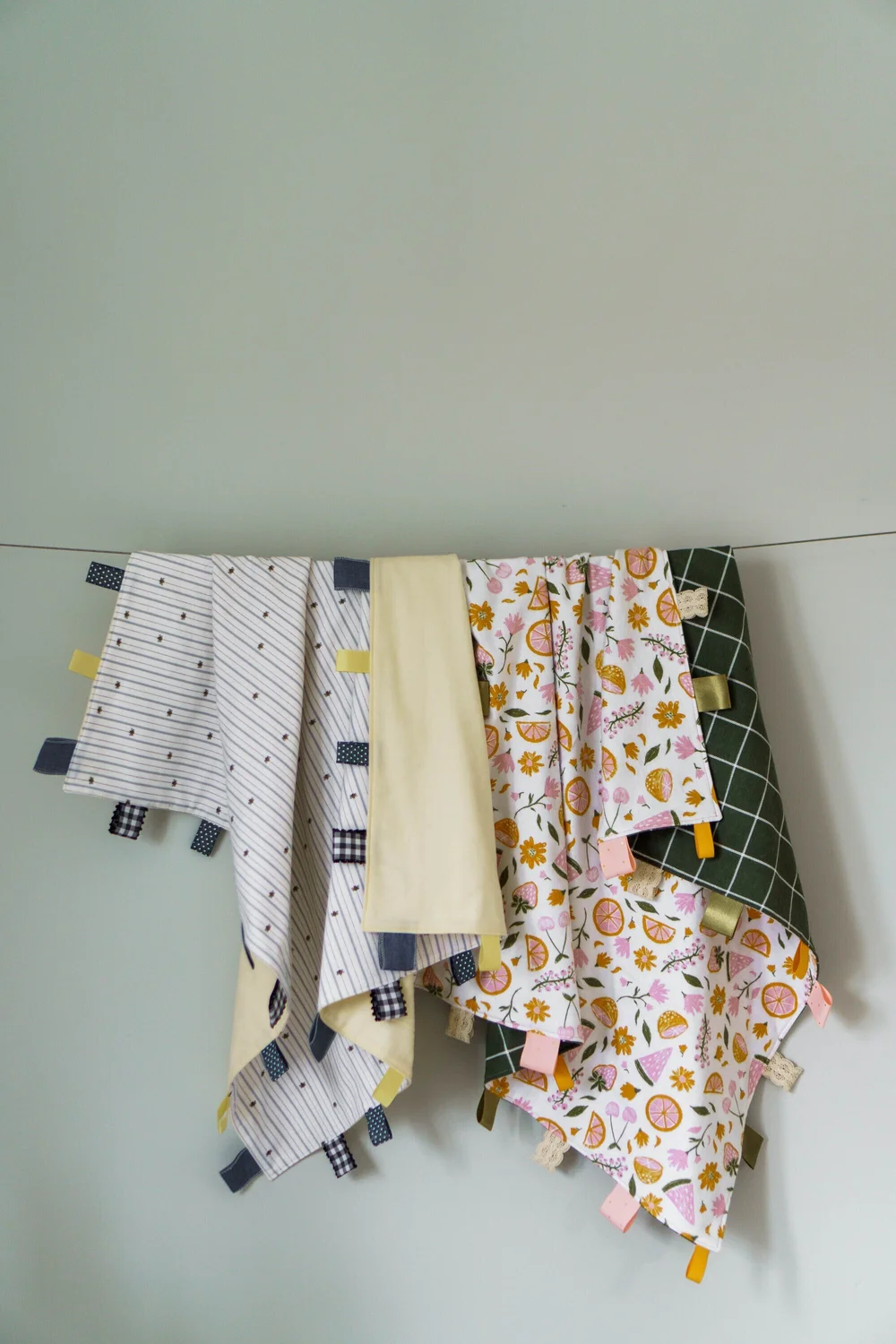 Ribbon Tag Baby Blanket || PDF Sewing Tutorial — Pin Cut Sew Studio, image size:1000x1500