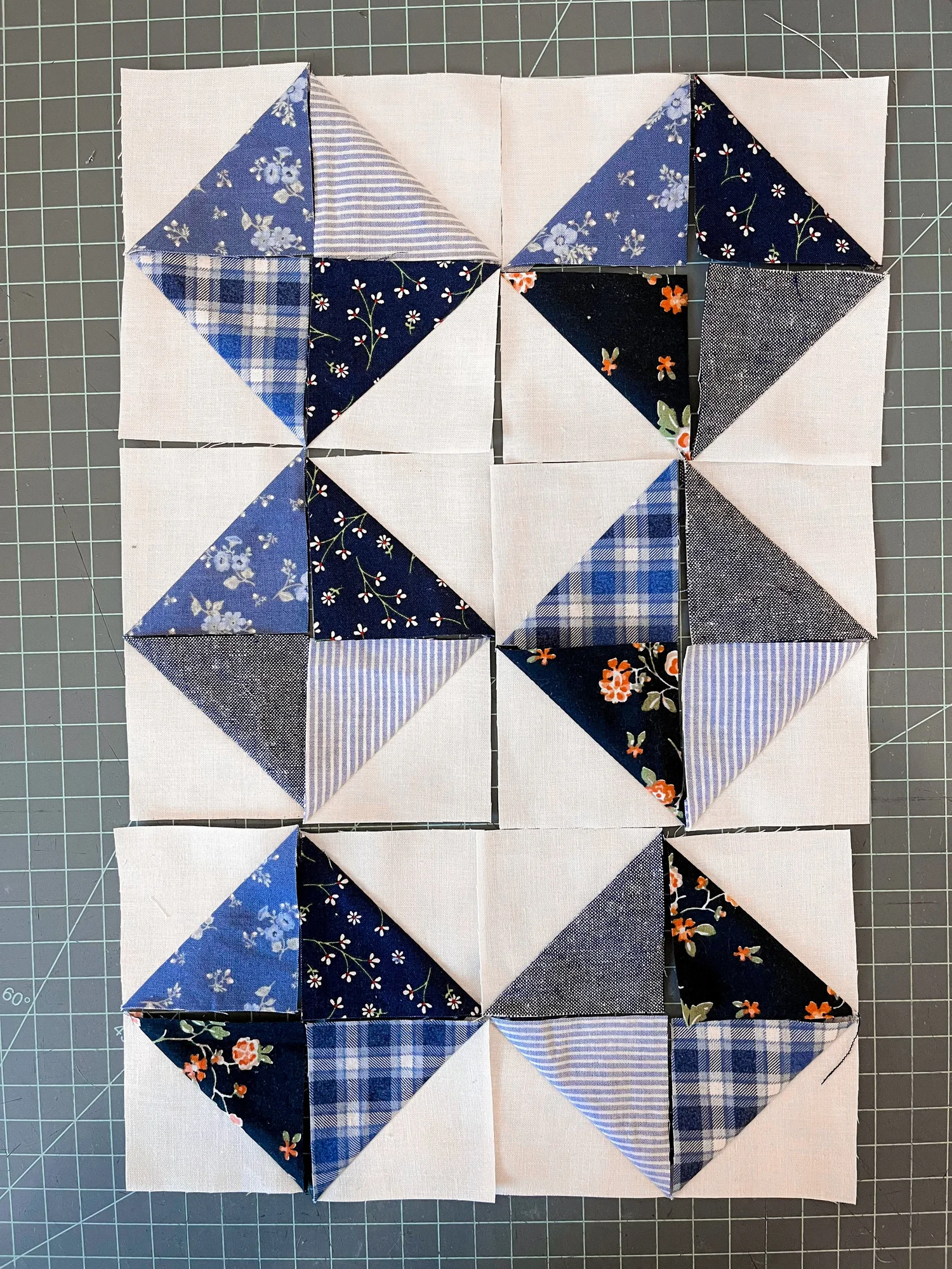 Half Square Triangle Tutorial (and lots of ways to arrange them). — Pin ...