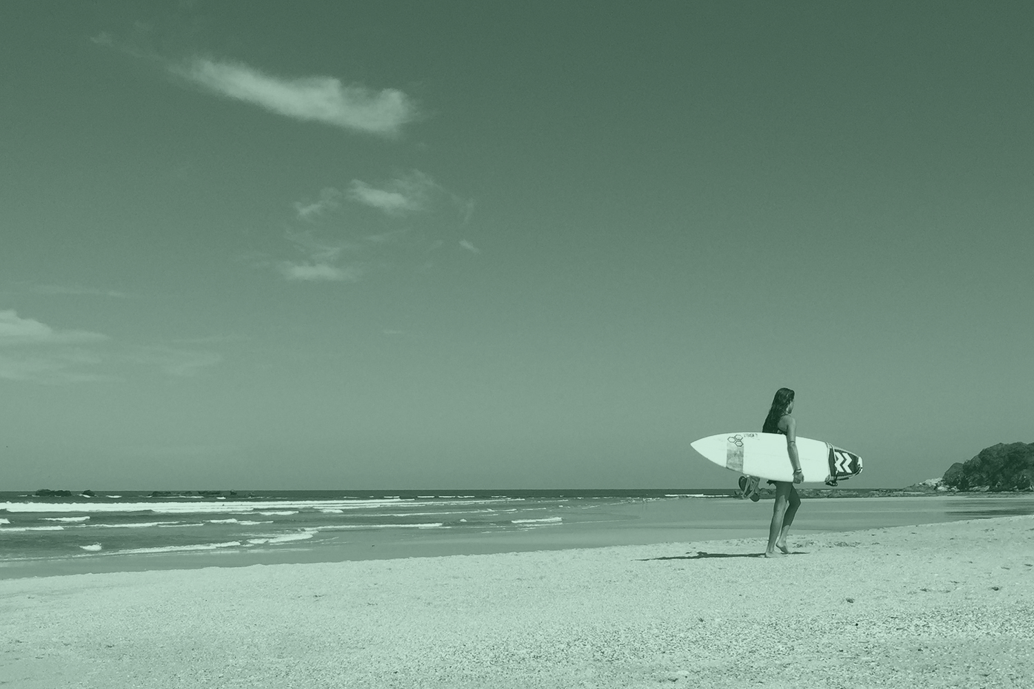 surfer_girl_duotone.jpg