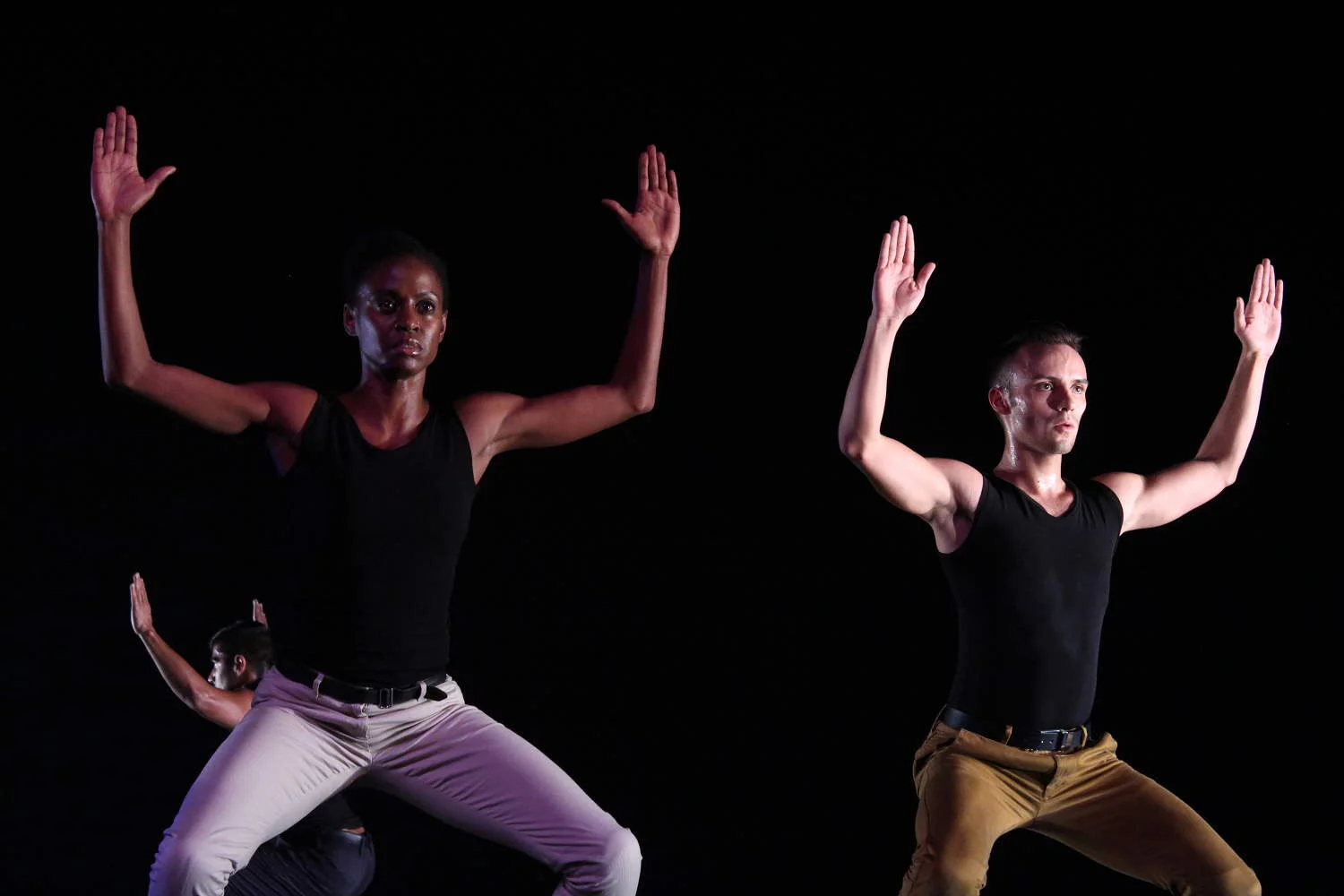  Compagnie Danse Nyata Nyata - Mozongi 
