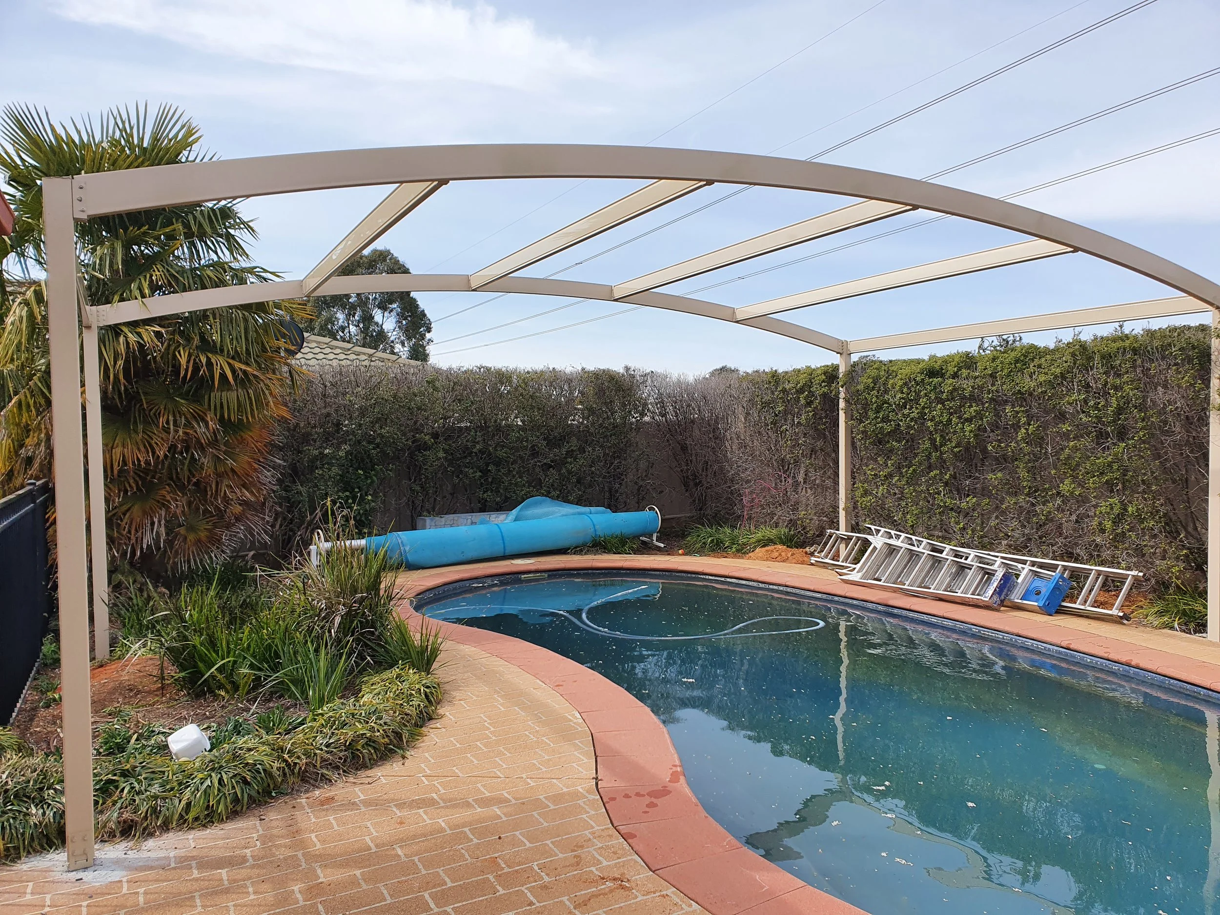 Arched pergola
