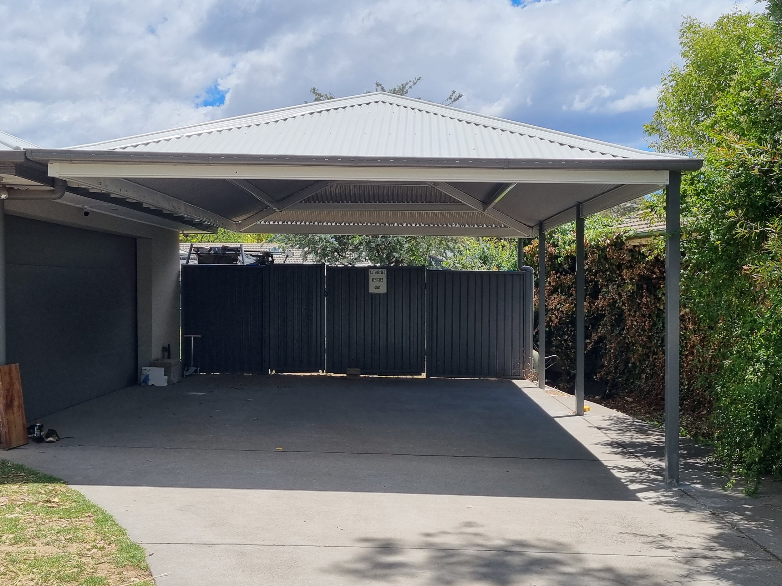 Large Gable Carport.jpg