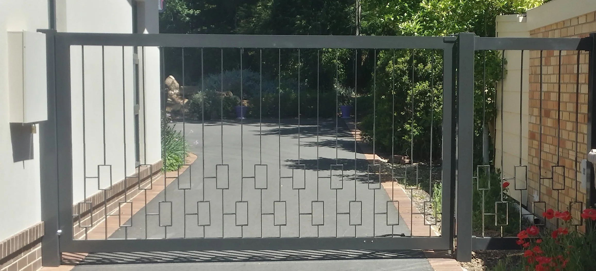 photo-custom gate.jpg