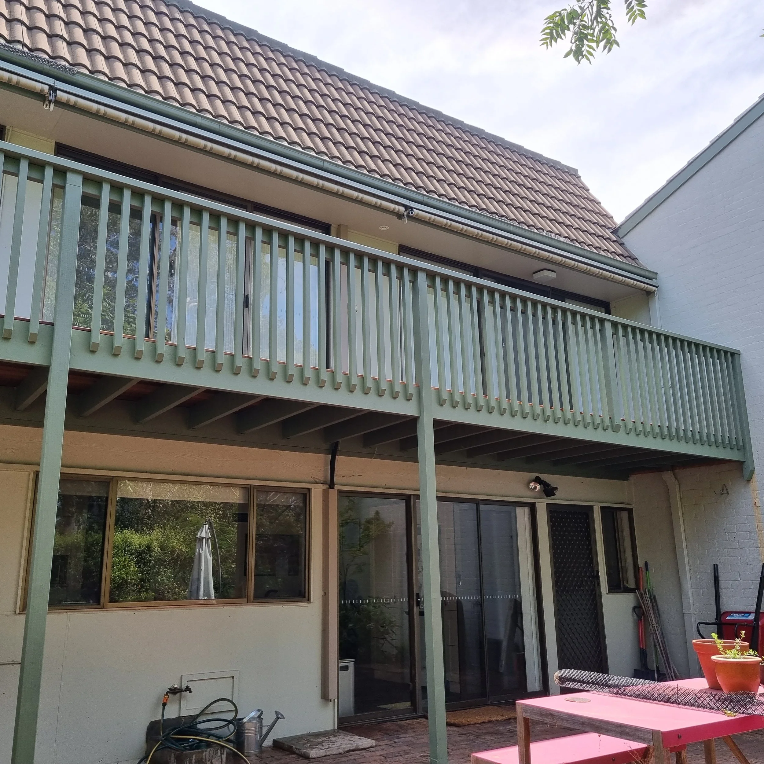 Deck with timber balustrade