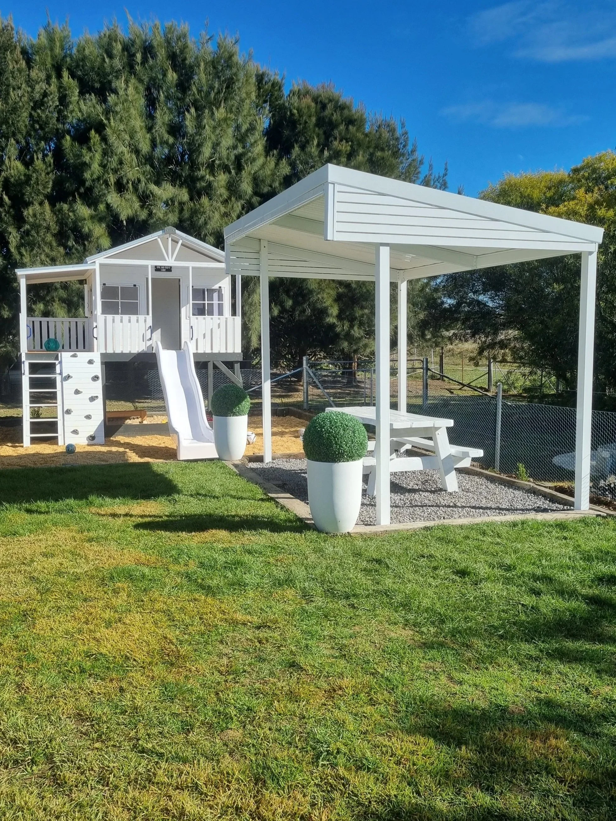 Free+standing+pergola.jpg