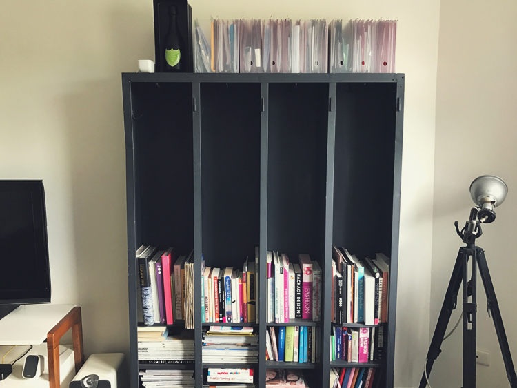 DIY Bookshelf 08.jpg