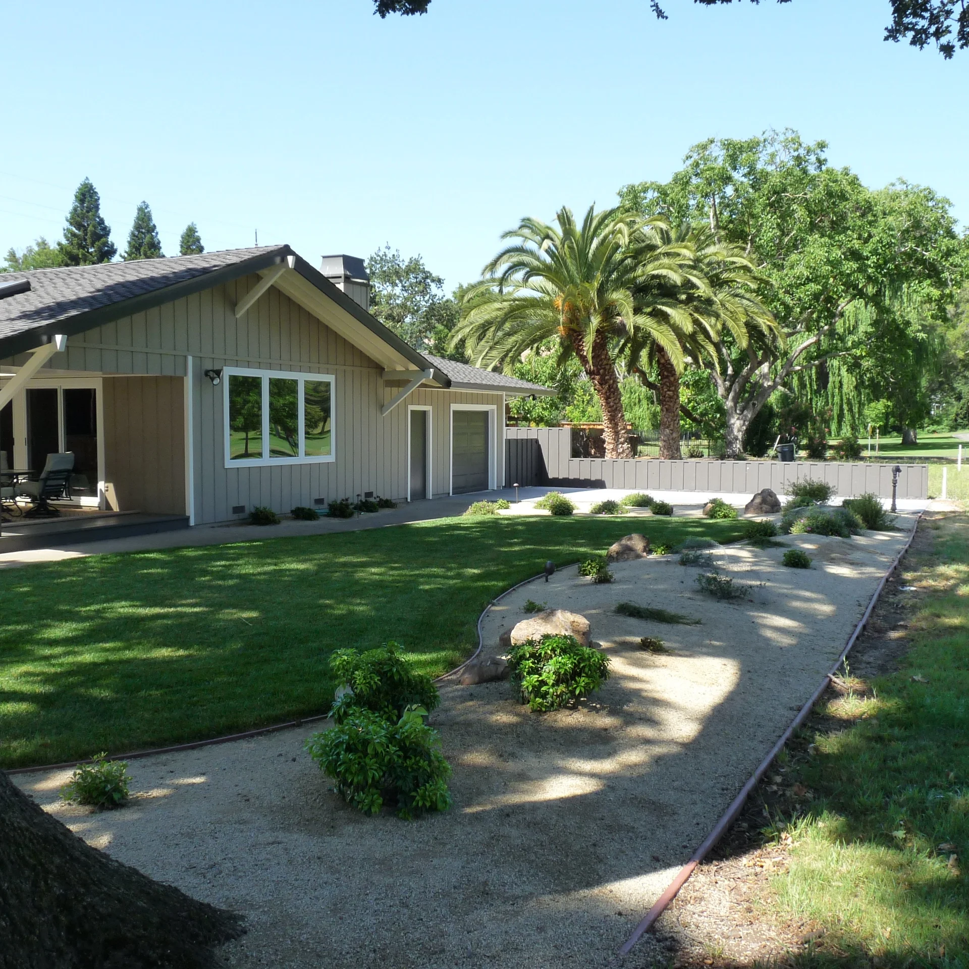 P1120328 - Version 2.JPG