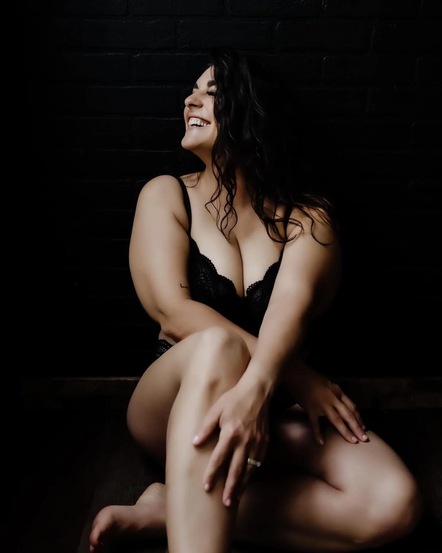 A smile has the power to radiate positivity, inspire change, and uplift the human spirit!! ππ₯°
Discover your inner strength with your own boudoir session!!
Book your Maternity Boudoir, Solo Boudoir, or Couples Boudoir sessions!
Christmas deadline