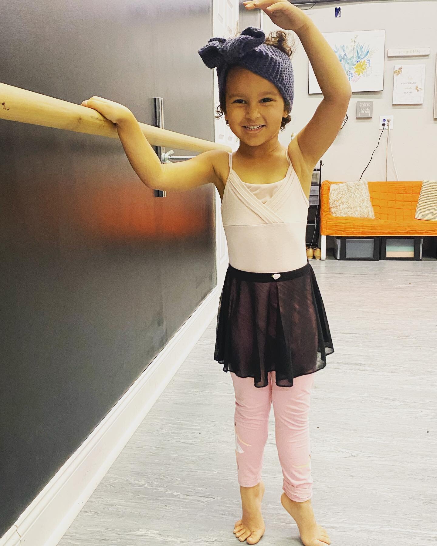 Here at Ignition, our littlest dancers love ballet with Miss Isobel! 🩰