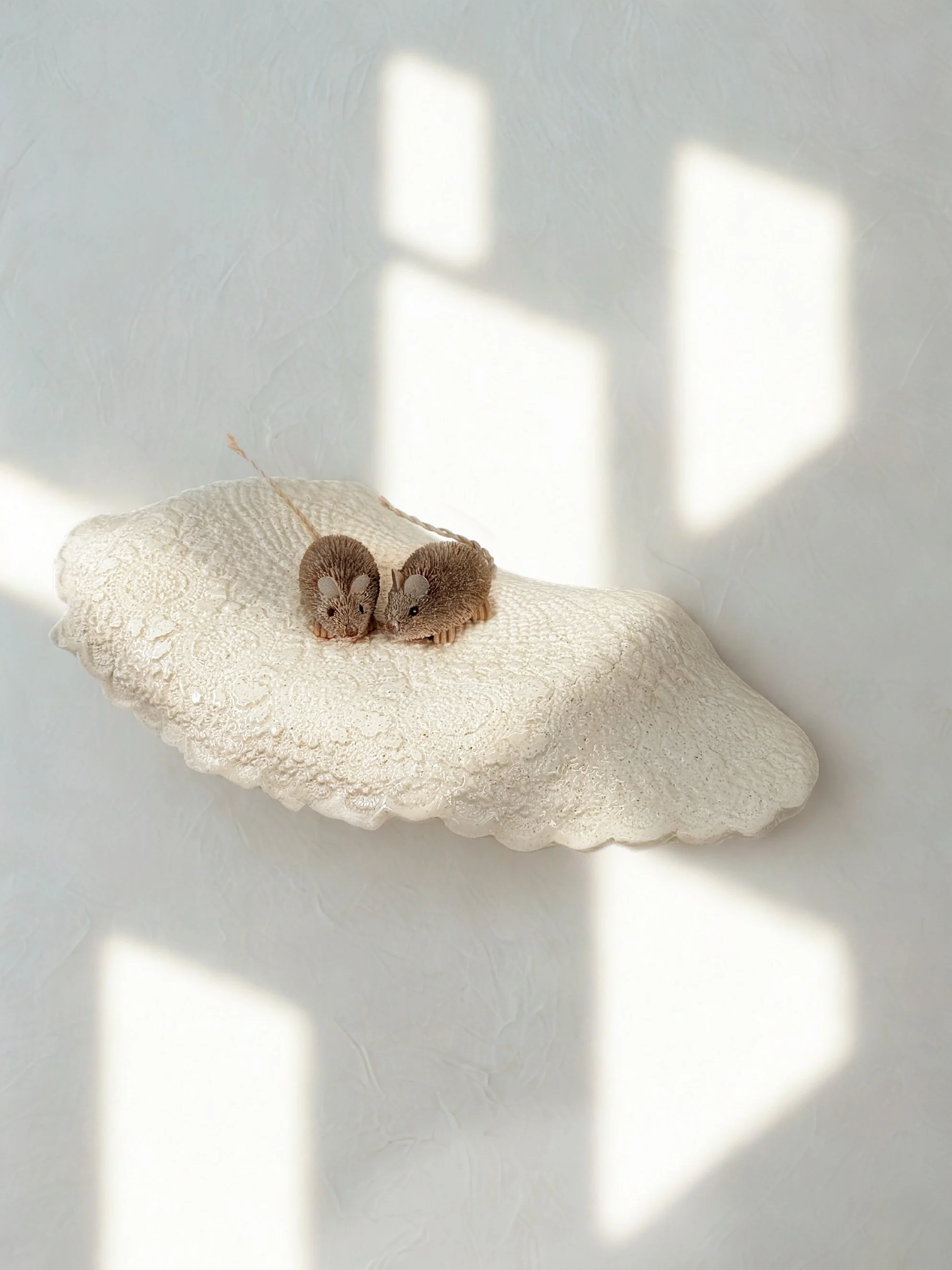 Elena Larriba_Ganchillo Shelf.jpeg