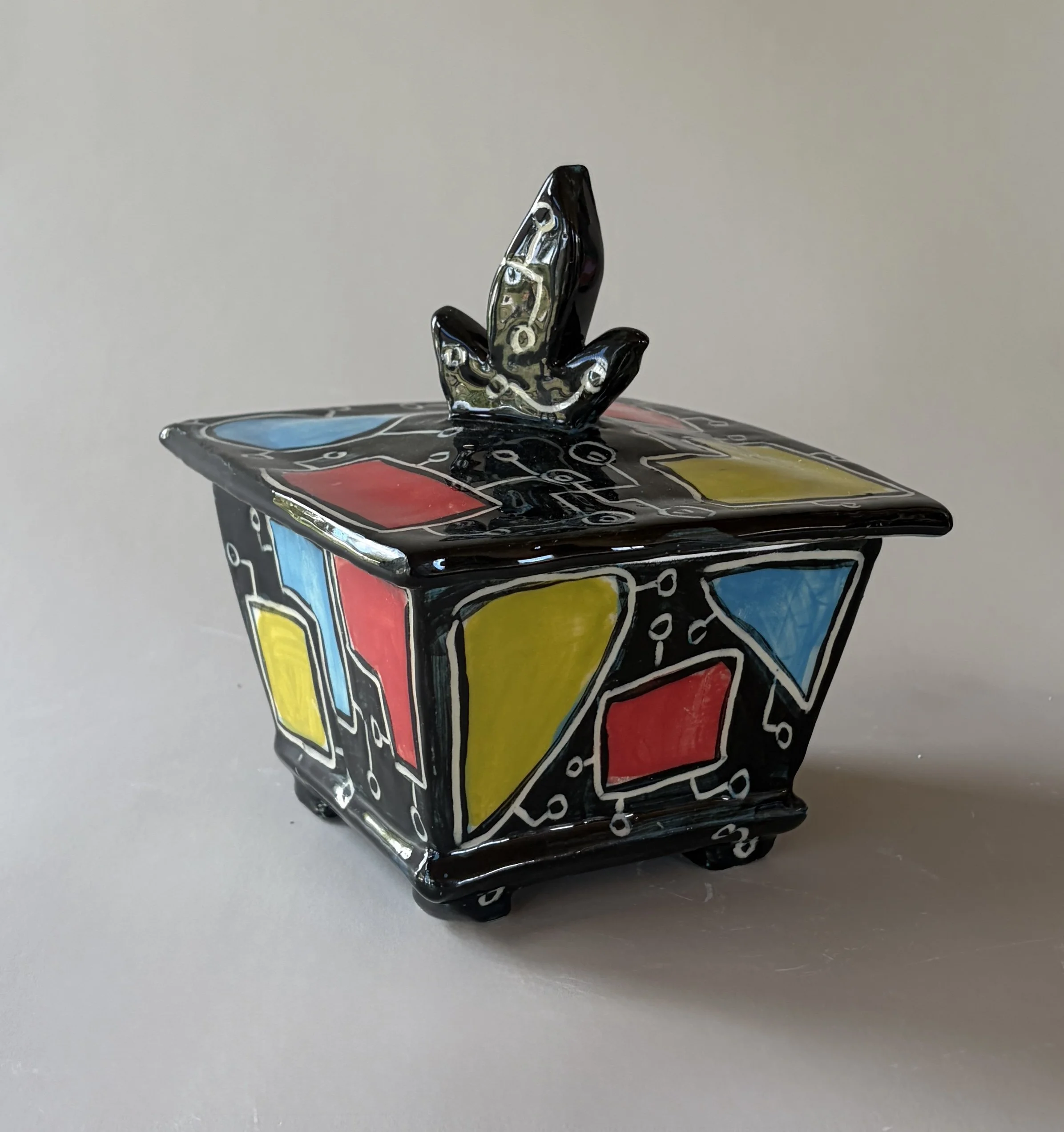 DARK QUEST SERIES - SQUARE LIDDED BOX